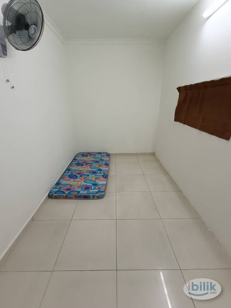 SINGLE ROOM AT FADASON VILLA🤩🔥🔥NEAR TO FOOD STALL , GROCERY , KEPONG KWSP , 2ECO SHOP - Image 2