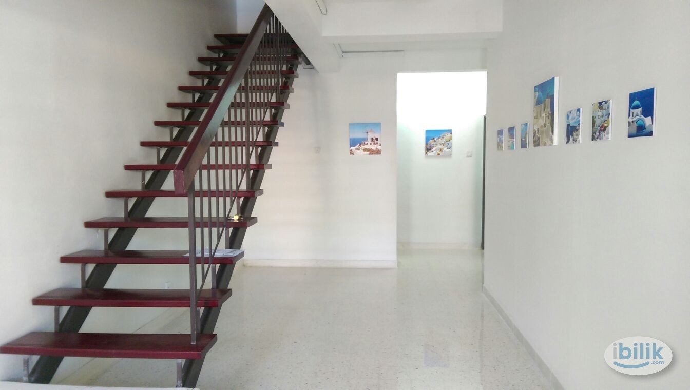 TAYLOR'S LAKESIDE - SPACIOUS Room at PJS 7, Bandar Sunway - Image 5