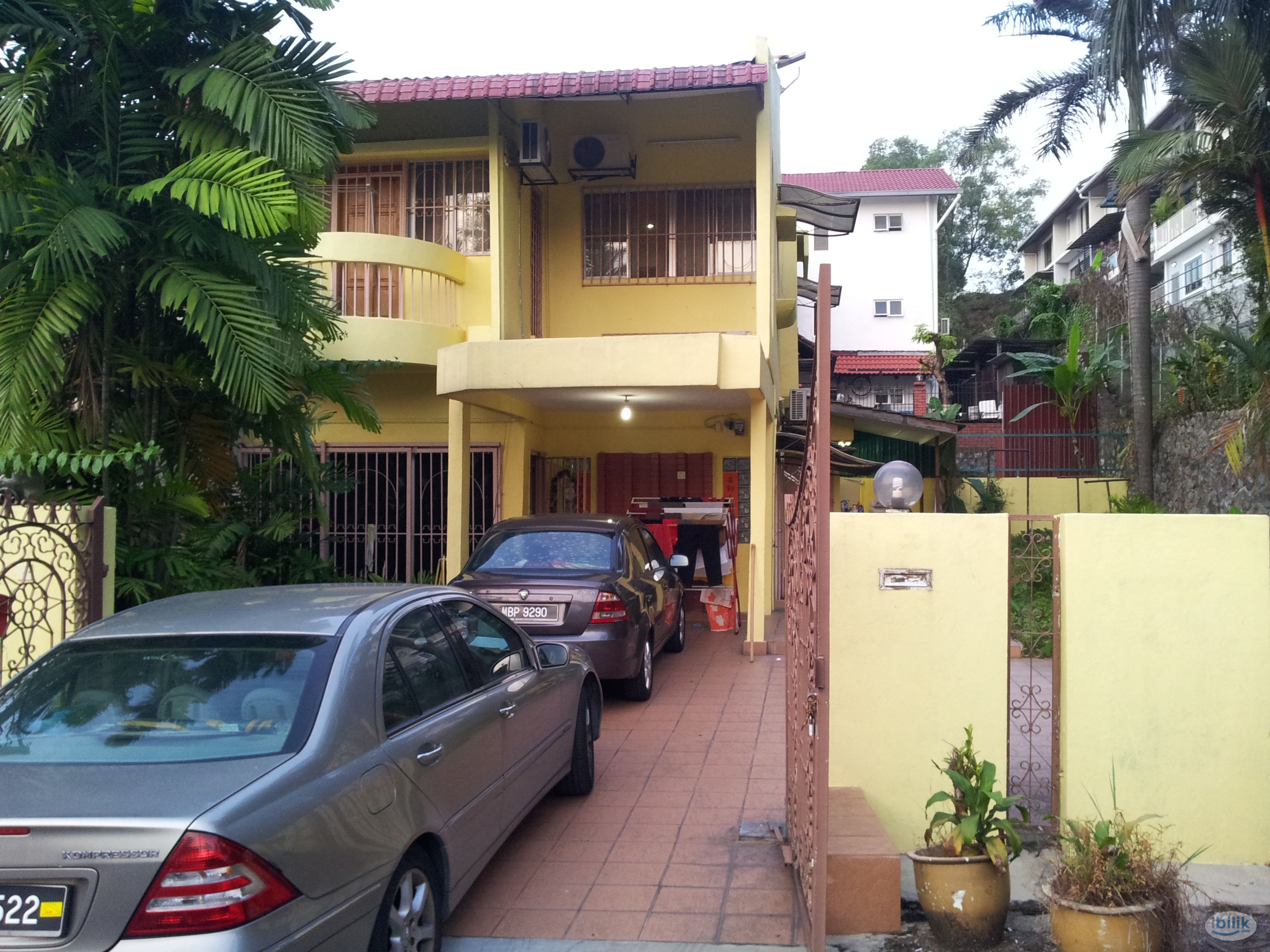 Room Plus Car park - Image 3