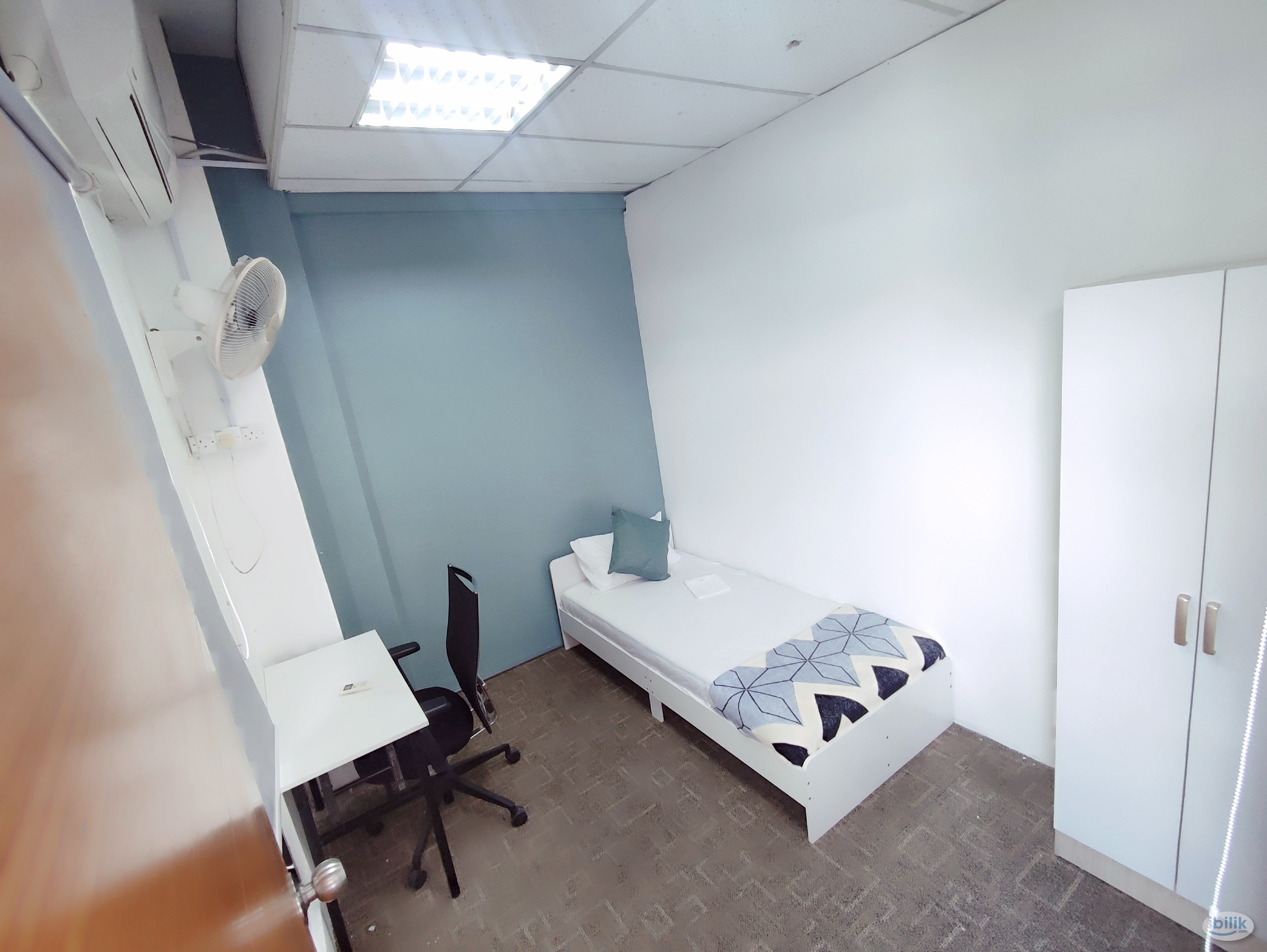 Female only single room at glomac Centro Bandar utama - Image 3