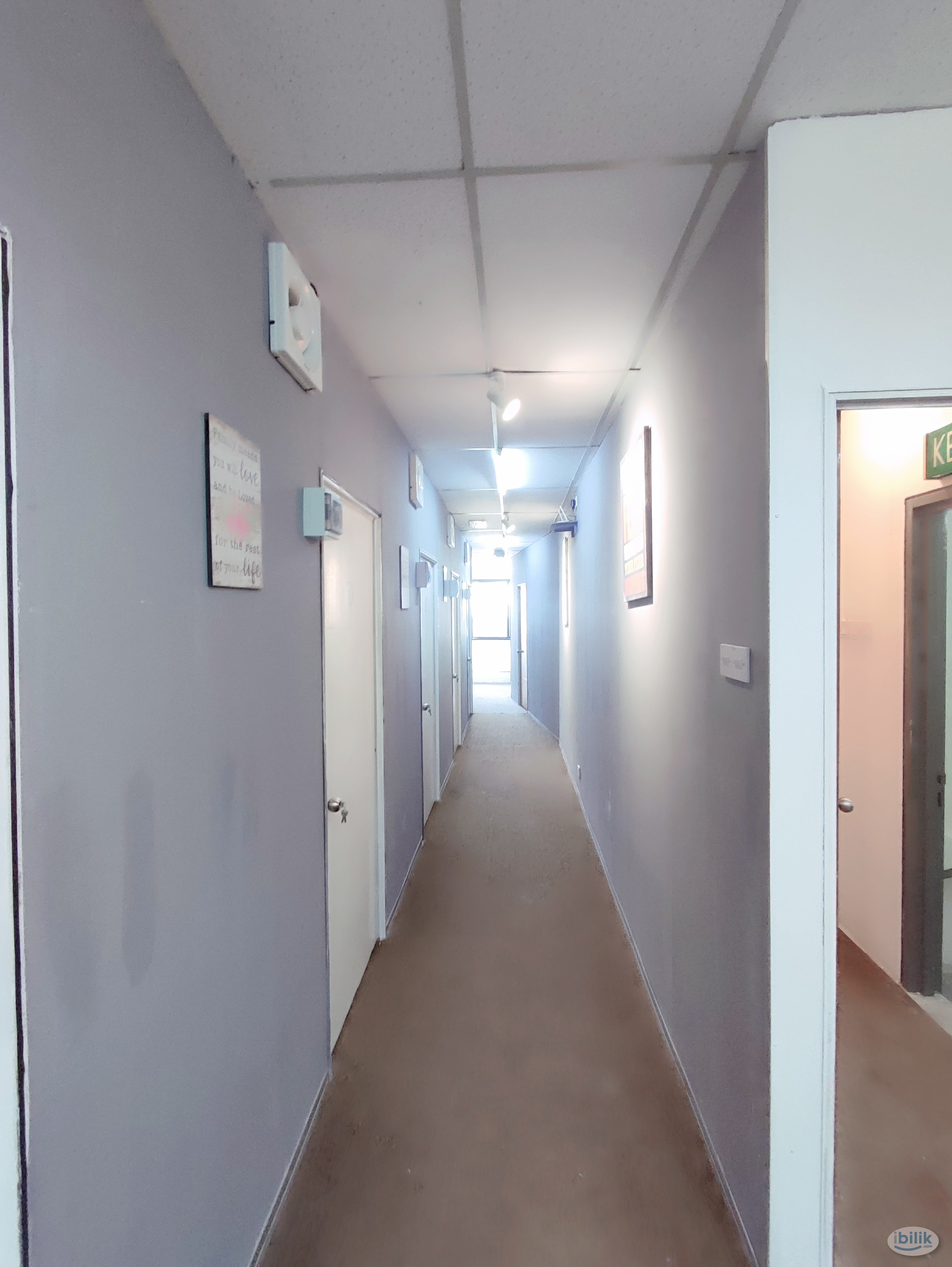 Female economy room at glomac Centro Bandar utama - Image 3