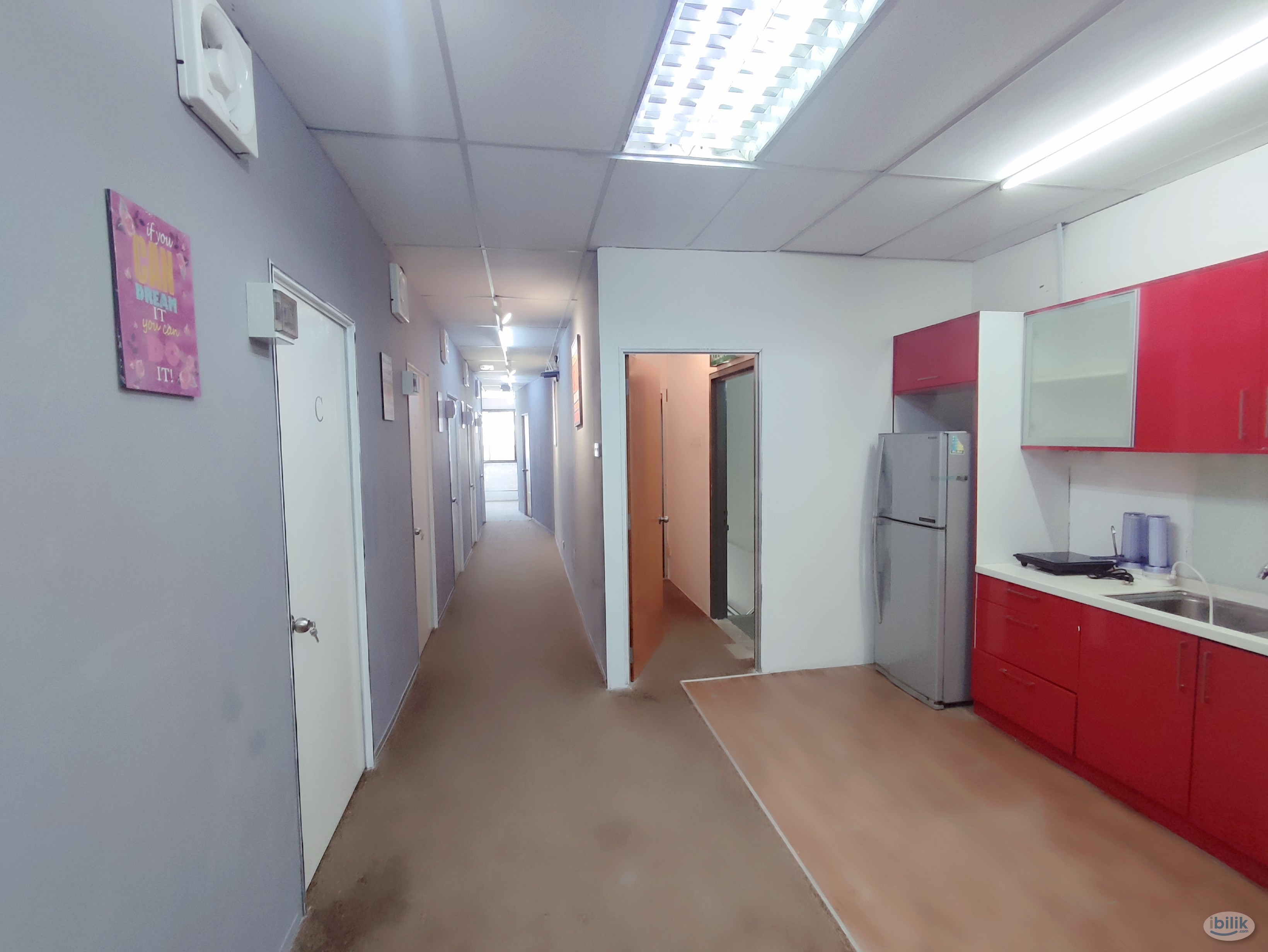 Single room at glomac Centro Bandar utama - Image 3