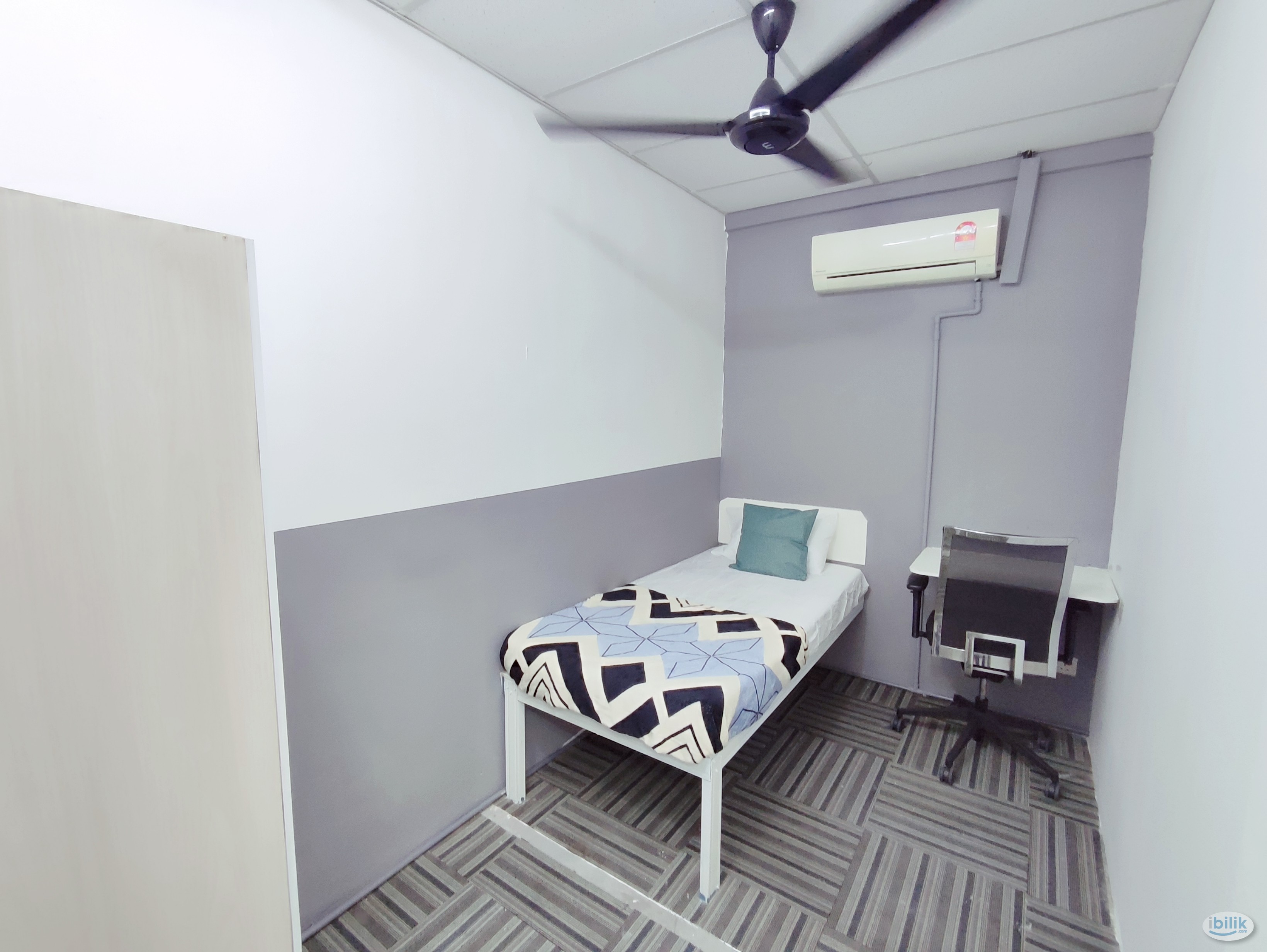 Glomac Centro single room for female - Image 2