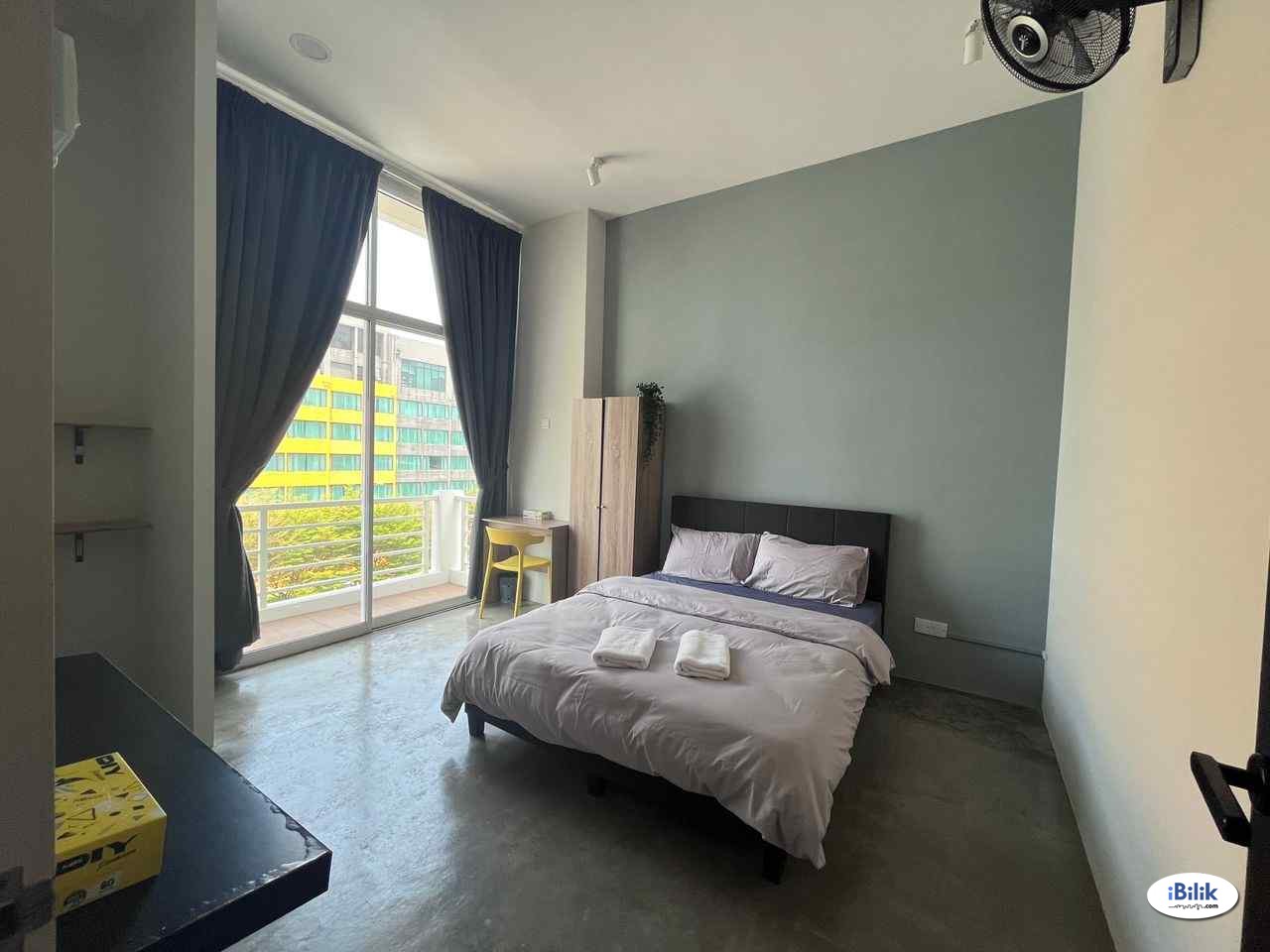 「Balcony Room at Tanjung Bungah, Near to Mercure hotel 🏨  Fully Furnished - Image 1