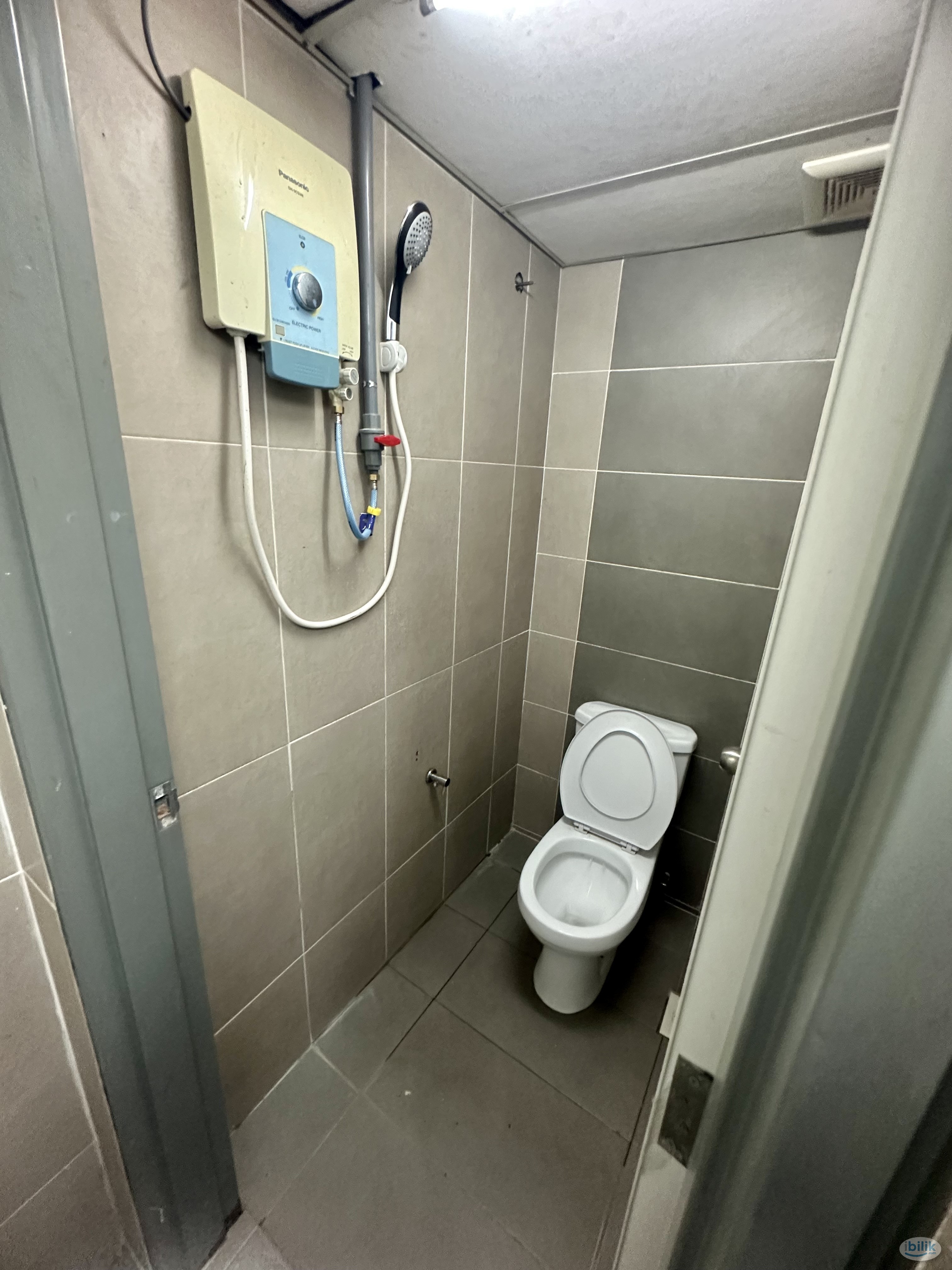 Super cheap female private single room at Glomac Centro commercial - Image 1