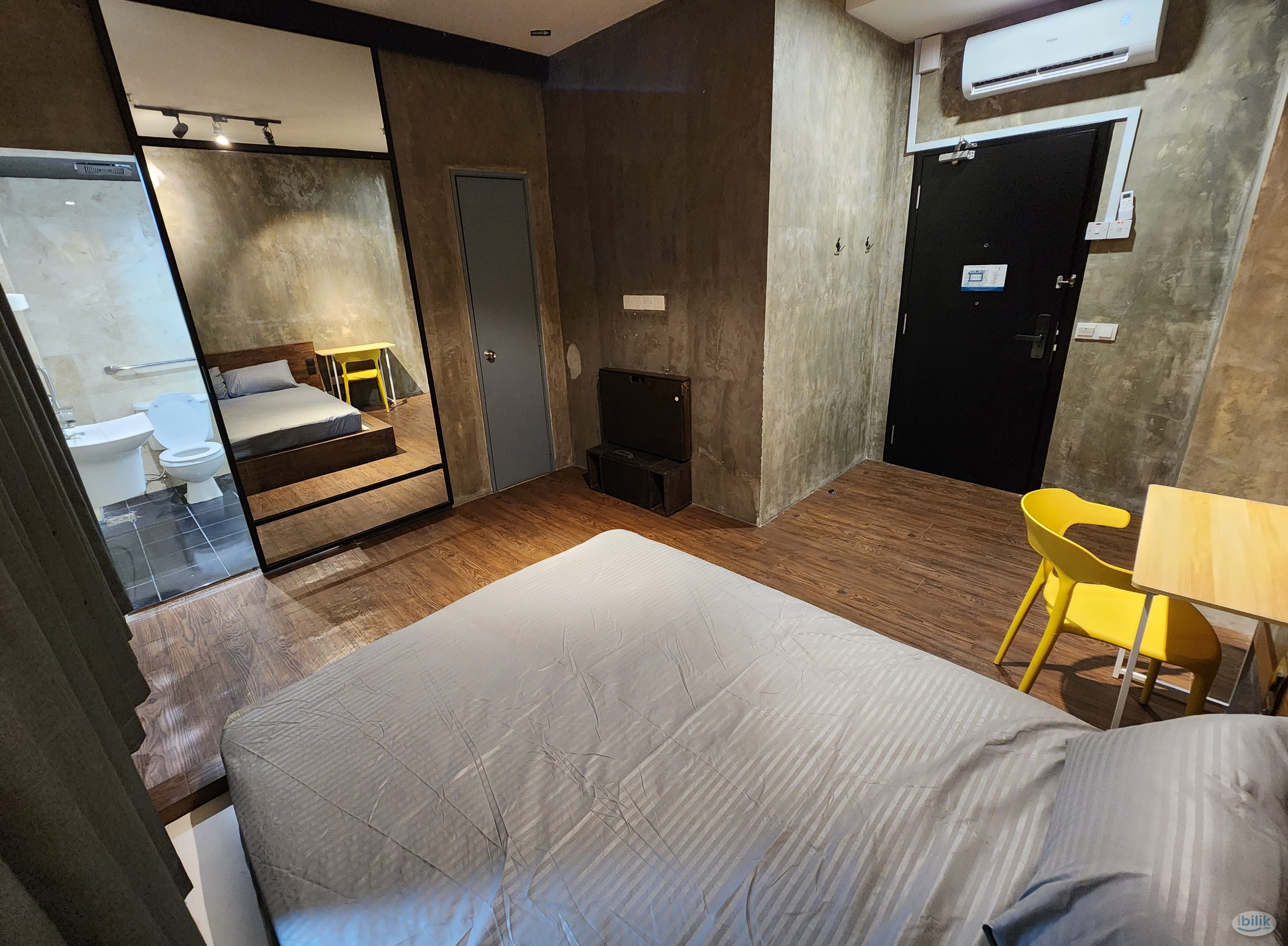Master Room at Jalan Imbi, Bukit Bintang - Image 3