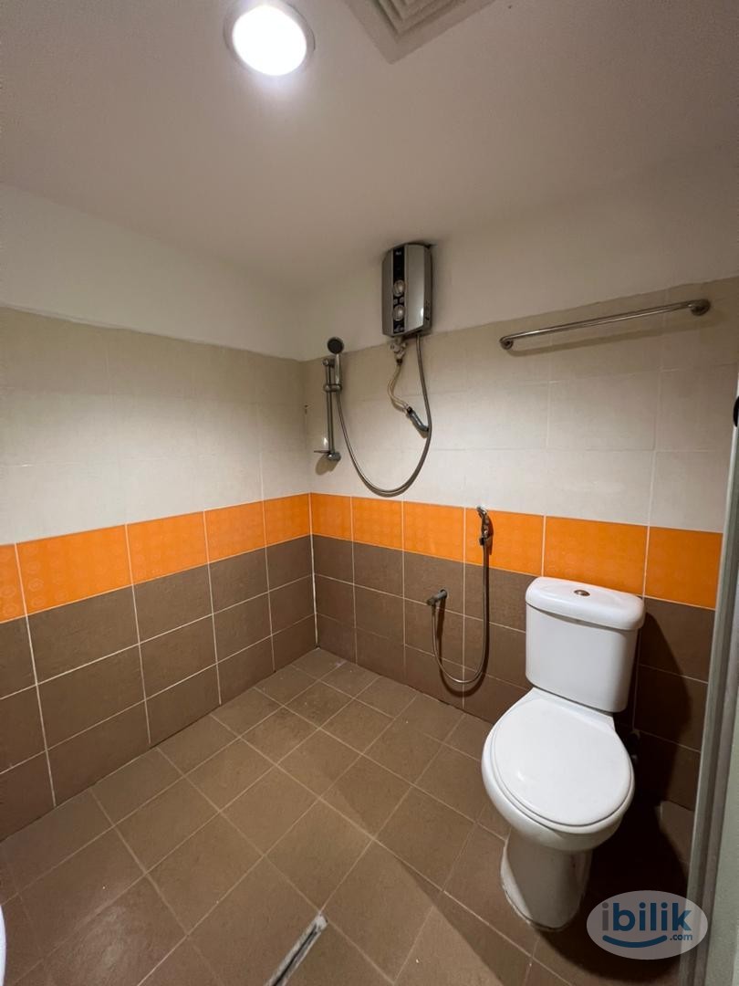 🔥0️⃣Zero Deposit✅🔥,5Mins Walk To MRT Stadium Kajang,5Mins Walk To Kajang Plaza Medical Center,Hotel Master Bedroom With  - Image 3