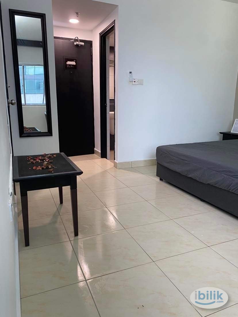 🌸Master Room Near CIQ🛌Hotel Style💰Booking Fee Rm300 Only - Image 1