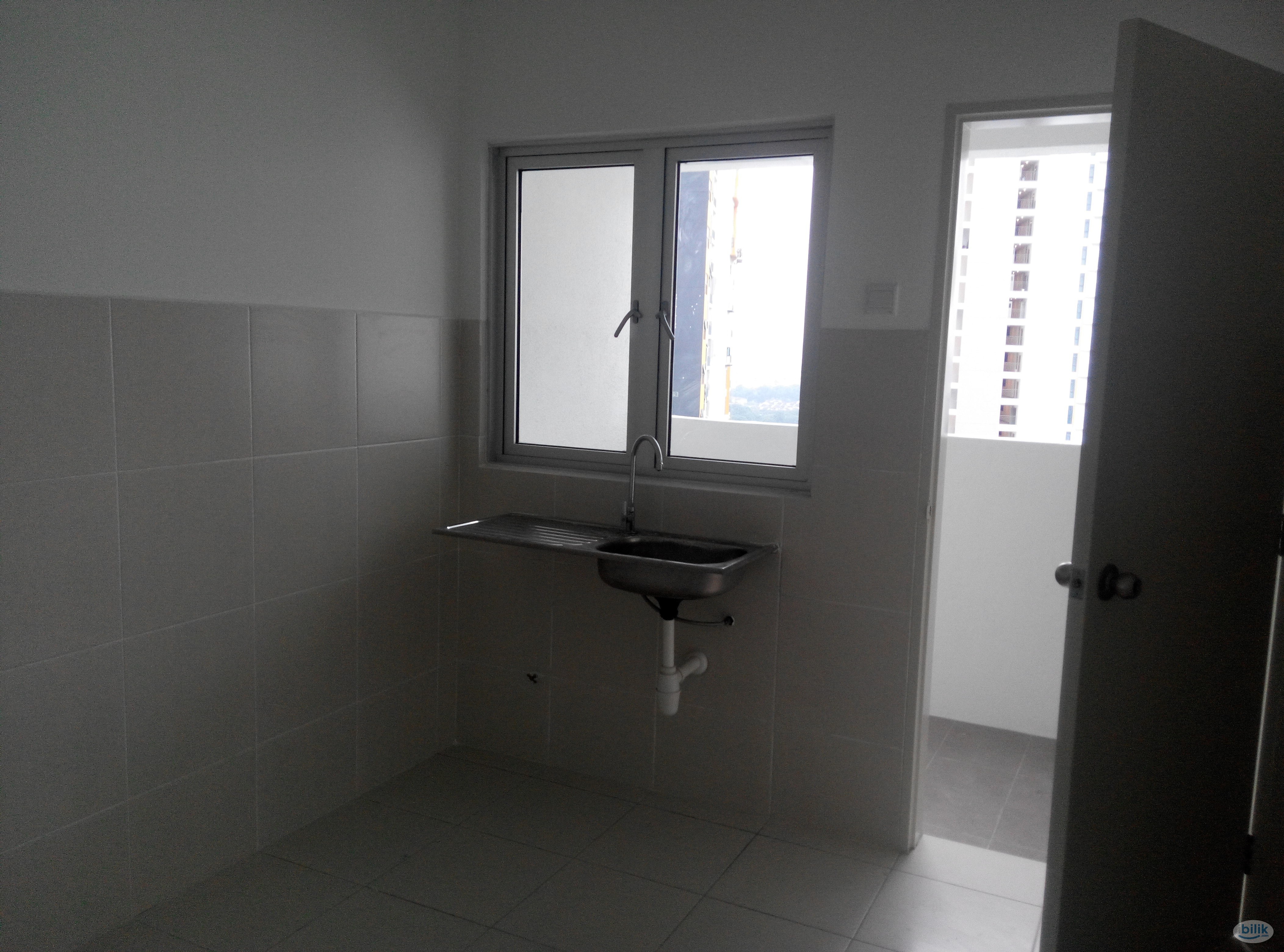 Middle Room at Bukit Jalil, Kuala Lumpur - Image 2