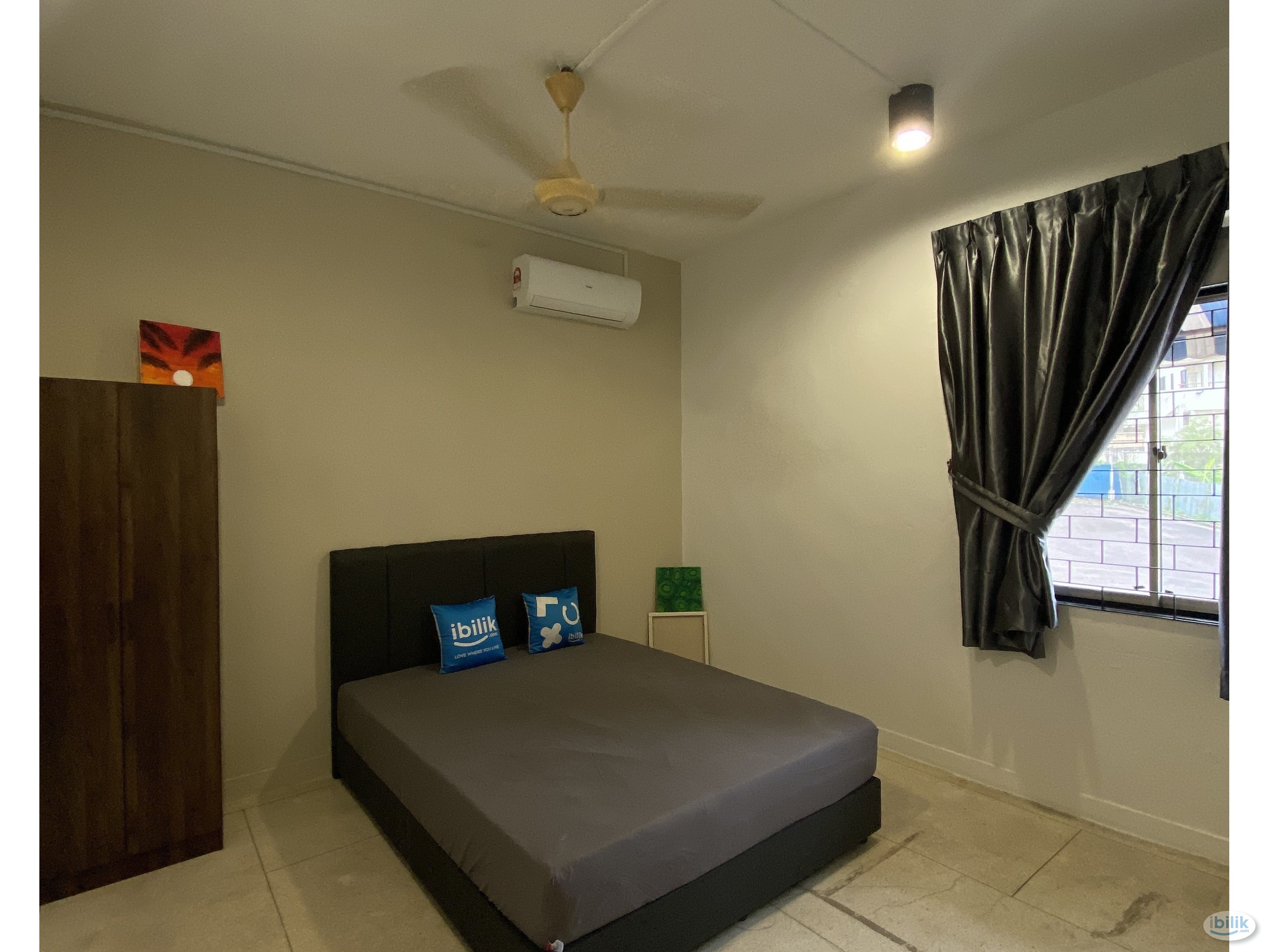 🔥Common Room Walking Distant to CIQ💰1 Month Deposit🧳Immediate Move In - Image 2