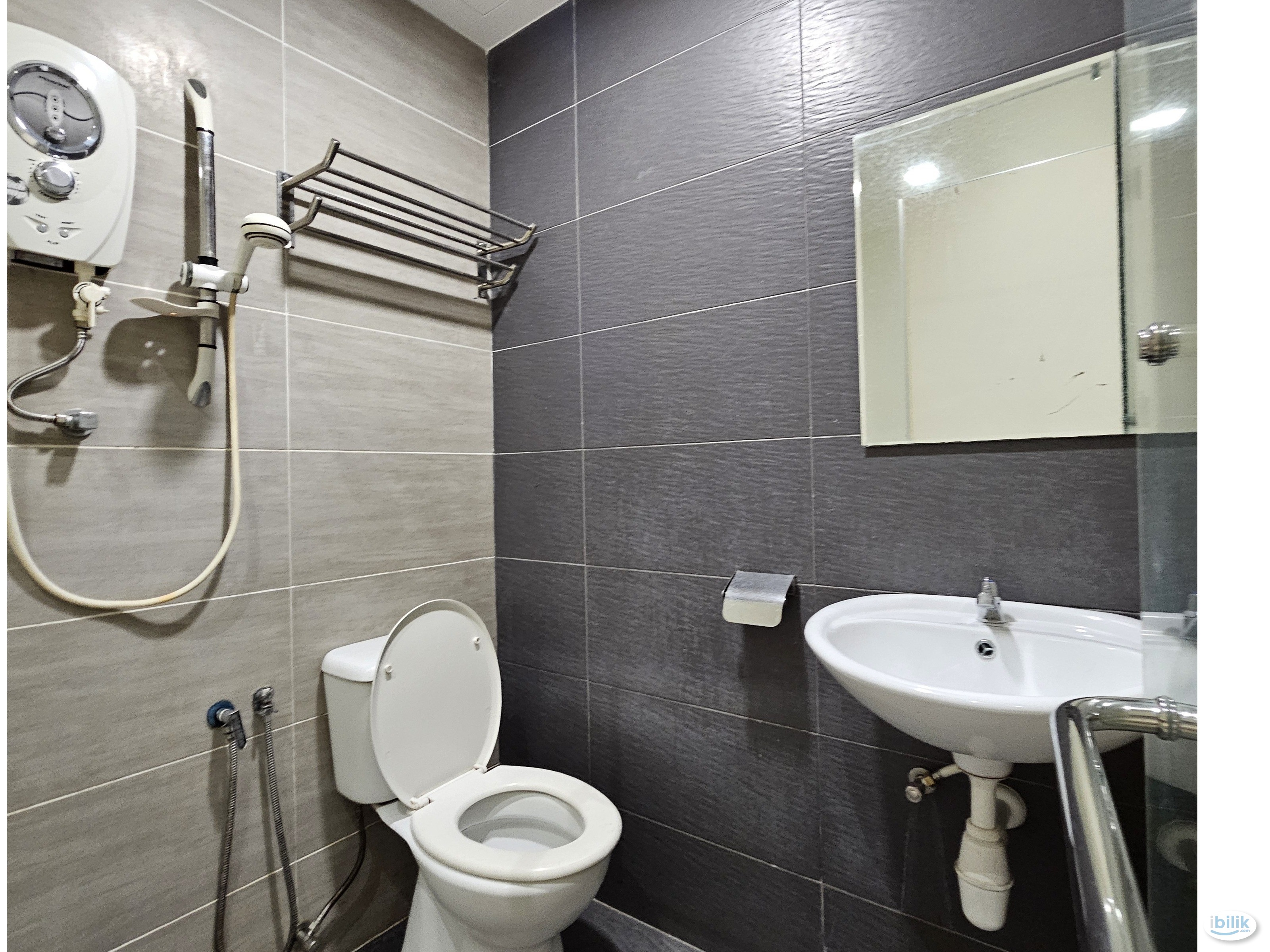 No Deposit ❗ Bilik Sewa Murah attach Toilet 🚽 at Bandar Mahkota Cheras - Image 2