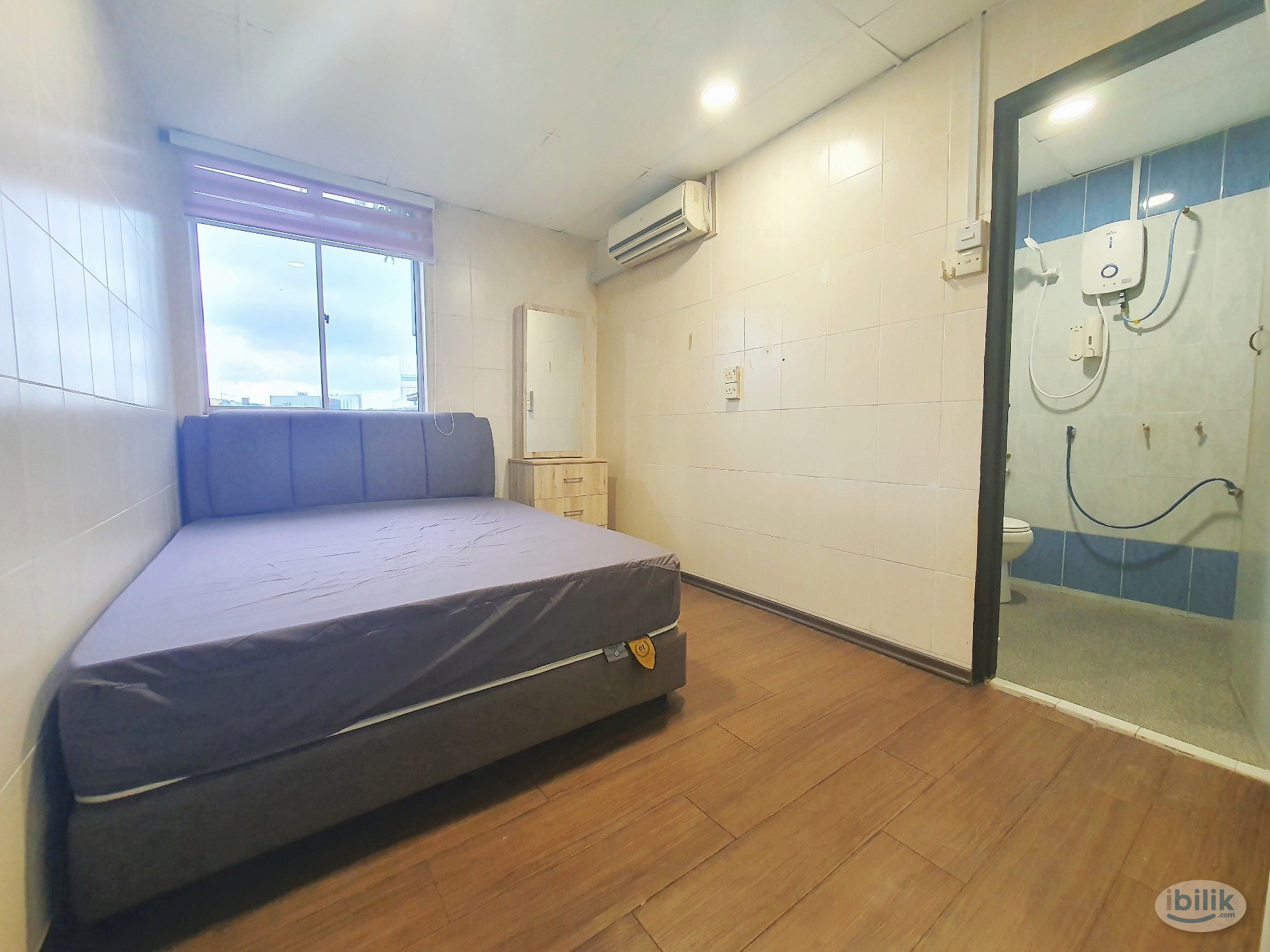 HotelStyleRoom At Taman Century Garden😍SuperLowDeposit‼️‼️ Very Near BusStop - Image 2