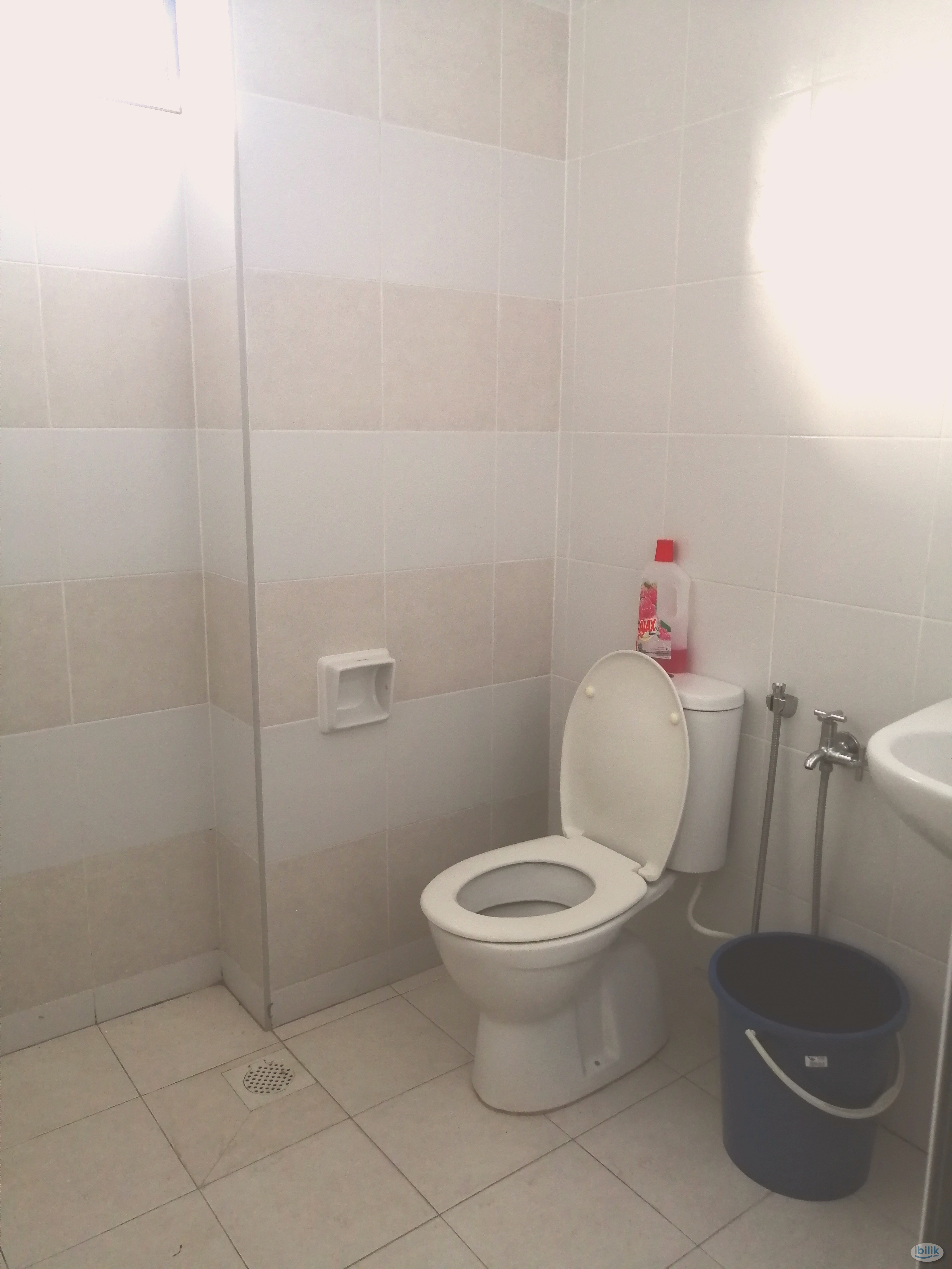 Room Rental (Girls ONLY) - Image 4