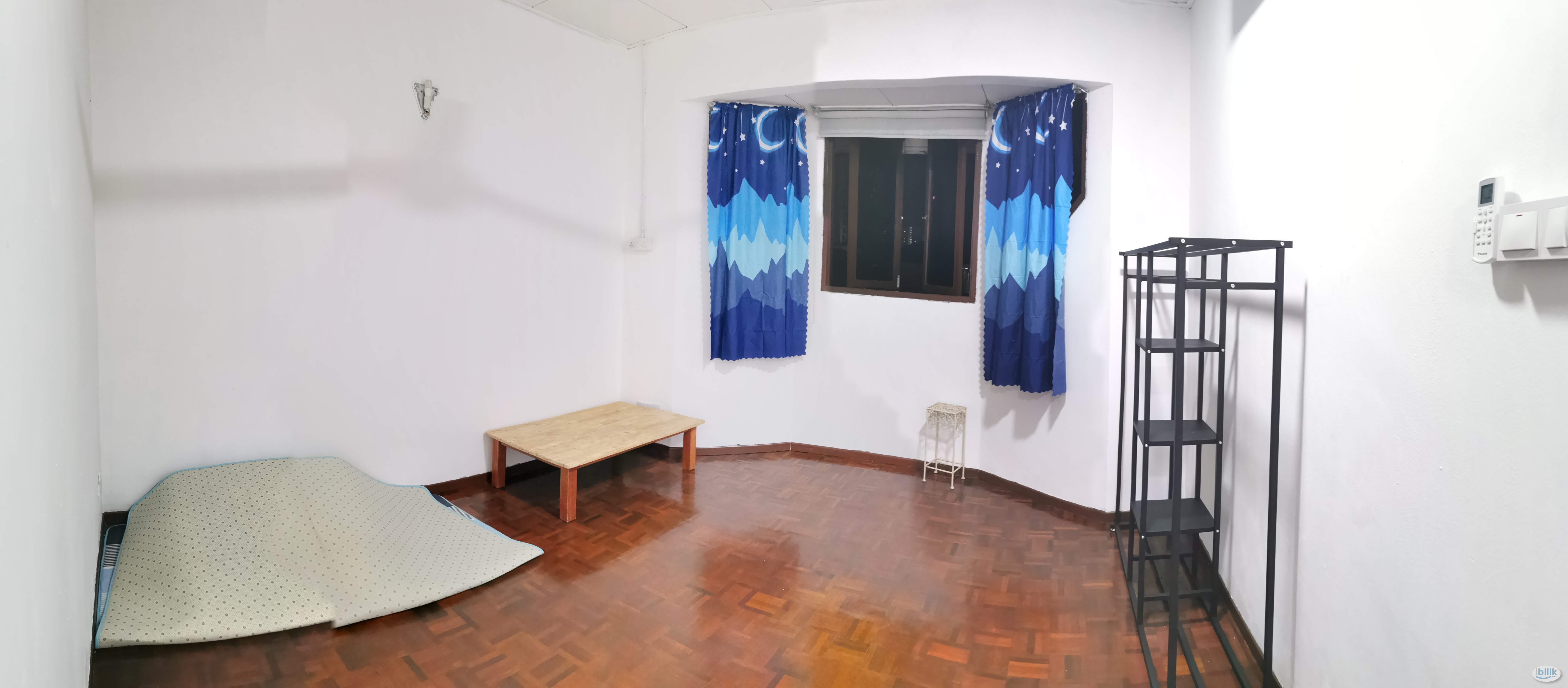 Master Room at Sungai Nibong, Penang - Image 3