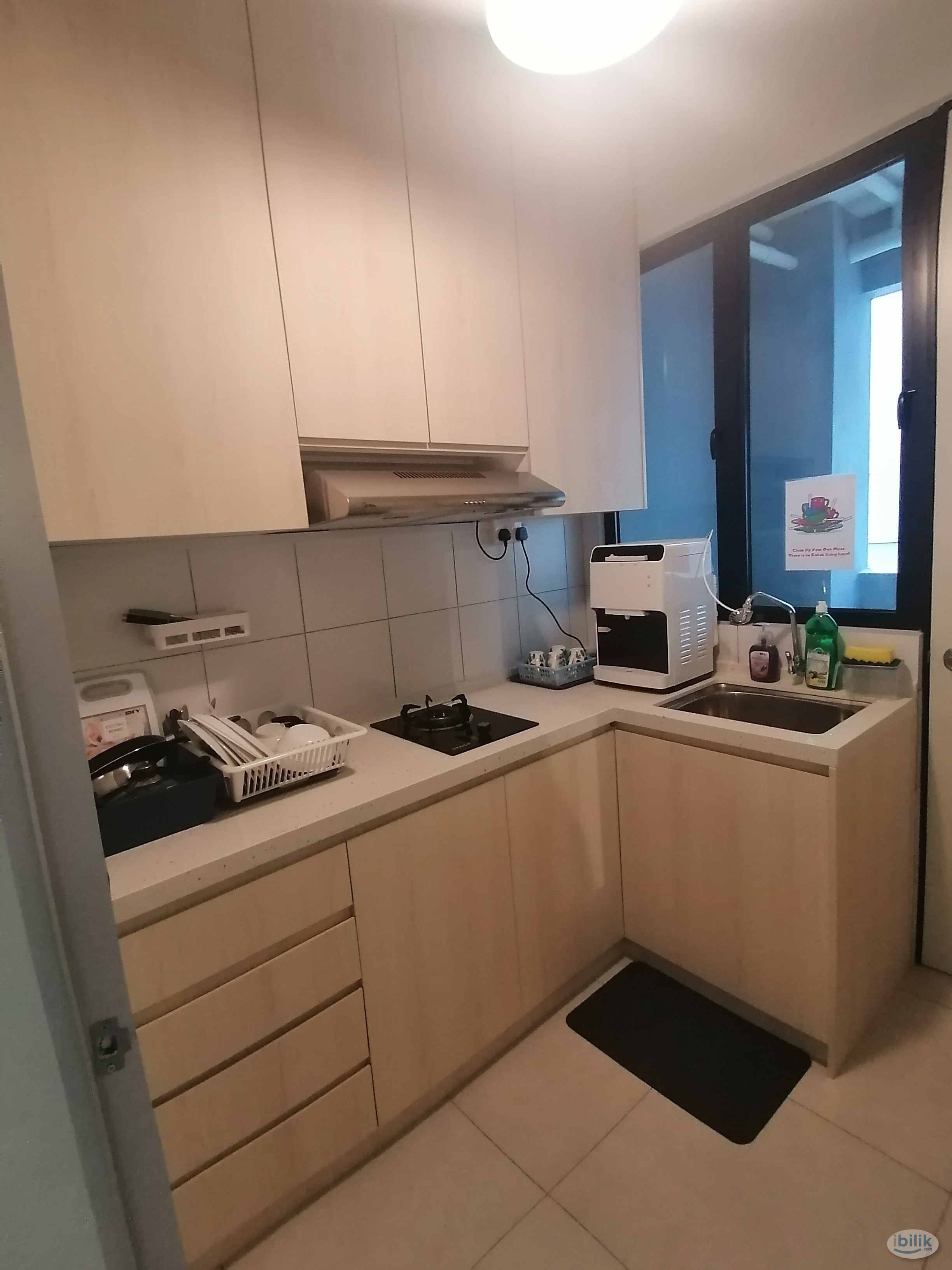 Majestic Maxim Newly Renovated for All-FEMALE units with brand NEW furniture. - Image 4