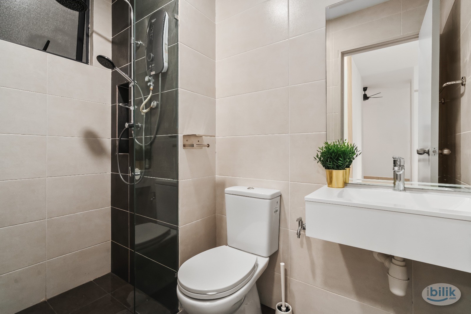 Single Room at PV9 Residence, Setapak, Kuala Lumpur - Image 3