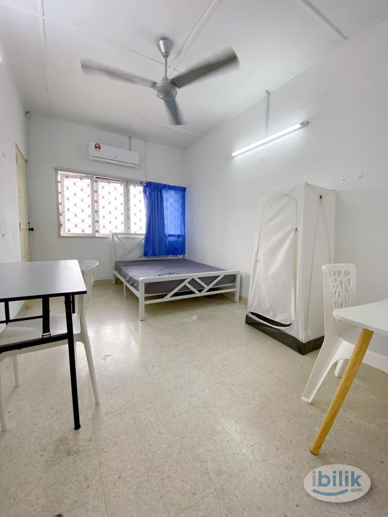 Fully Furnished Middle Room Landed in SS1, Petaling JayaNear Damansara/Sea Park - Image 1