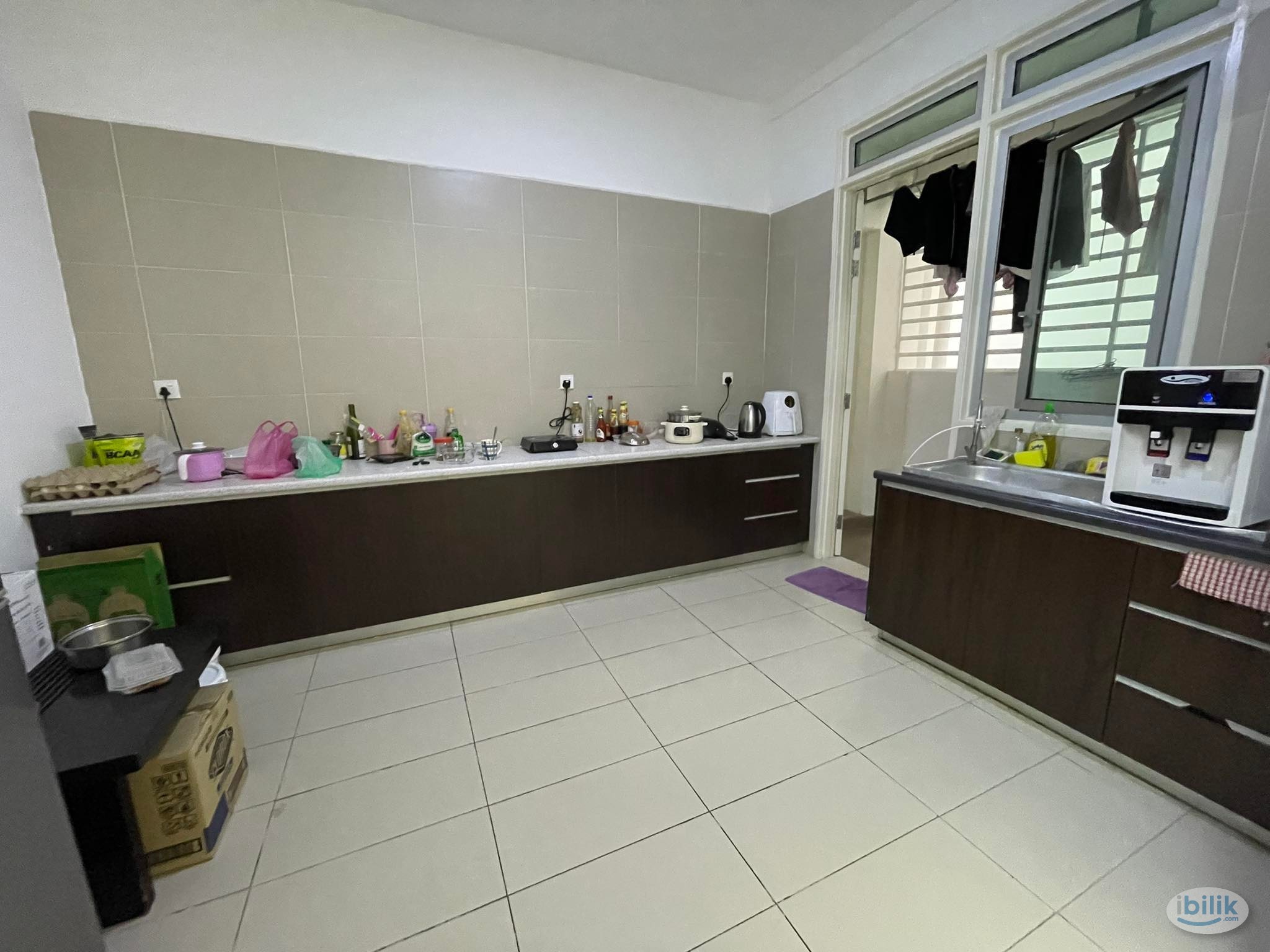 Middle Room at Sandilands, Jelutong - Image 2