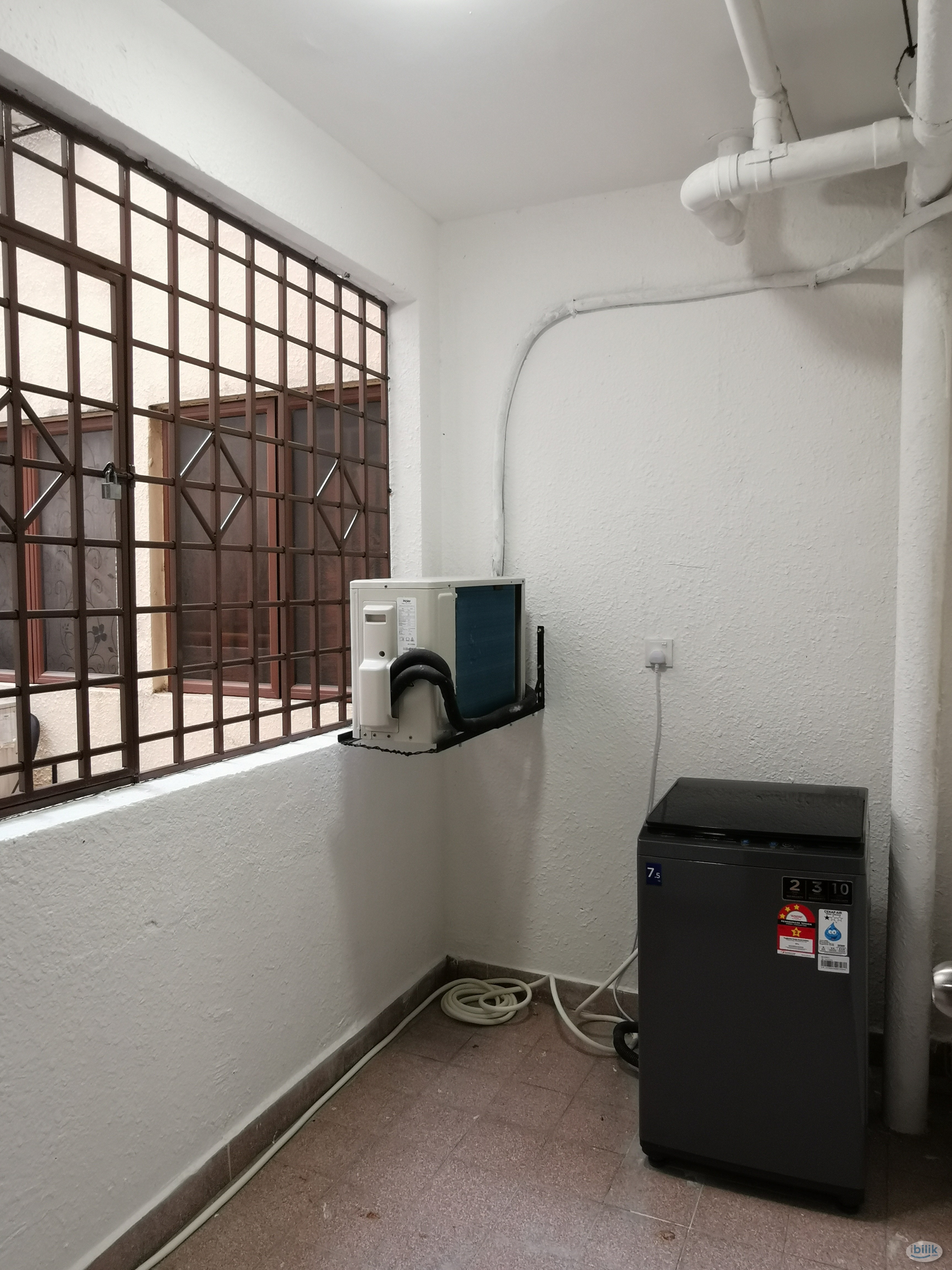 PALM SPRING NEW FULLY FURNISHED & NEW RENOVATED Middle Room at Palm Spring, Kota Damansara - Image 5