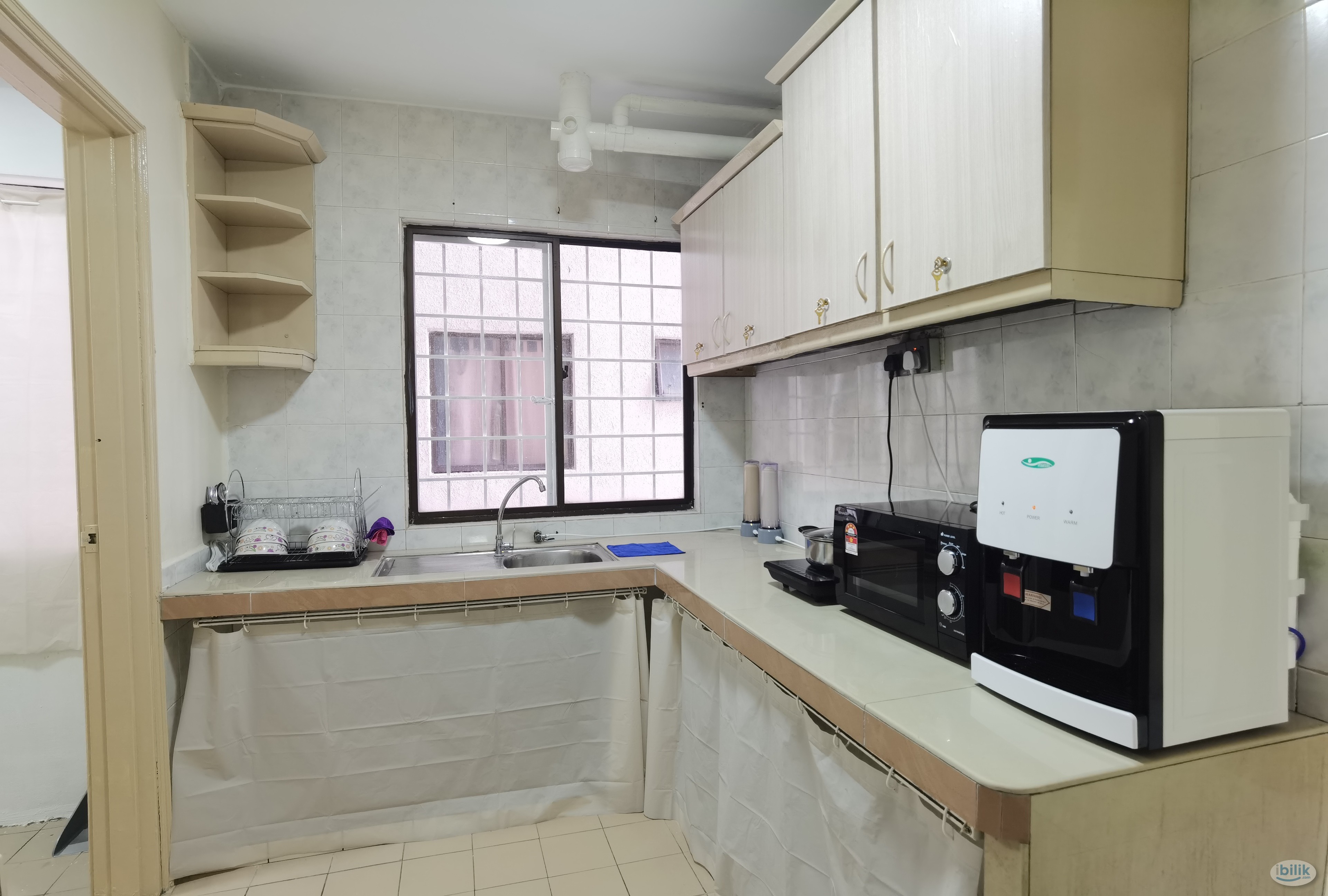 [WALK TO LRT KTM MONORAIL] Middle Room at Kenanga Point, Pudu Hang Tuah KL Near KWC LRT Monorail - Image 4