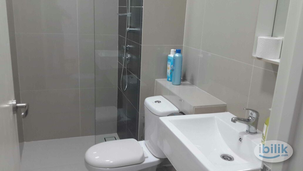 Garden Residence Middle Room at Cyberjaya, Selangor - Image 1