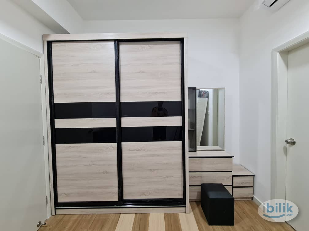Chinese Male Unit Master Room at Aster Residence, Cheras , Fully Furnish, Free wifi Free Utiltiy - Image 2