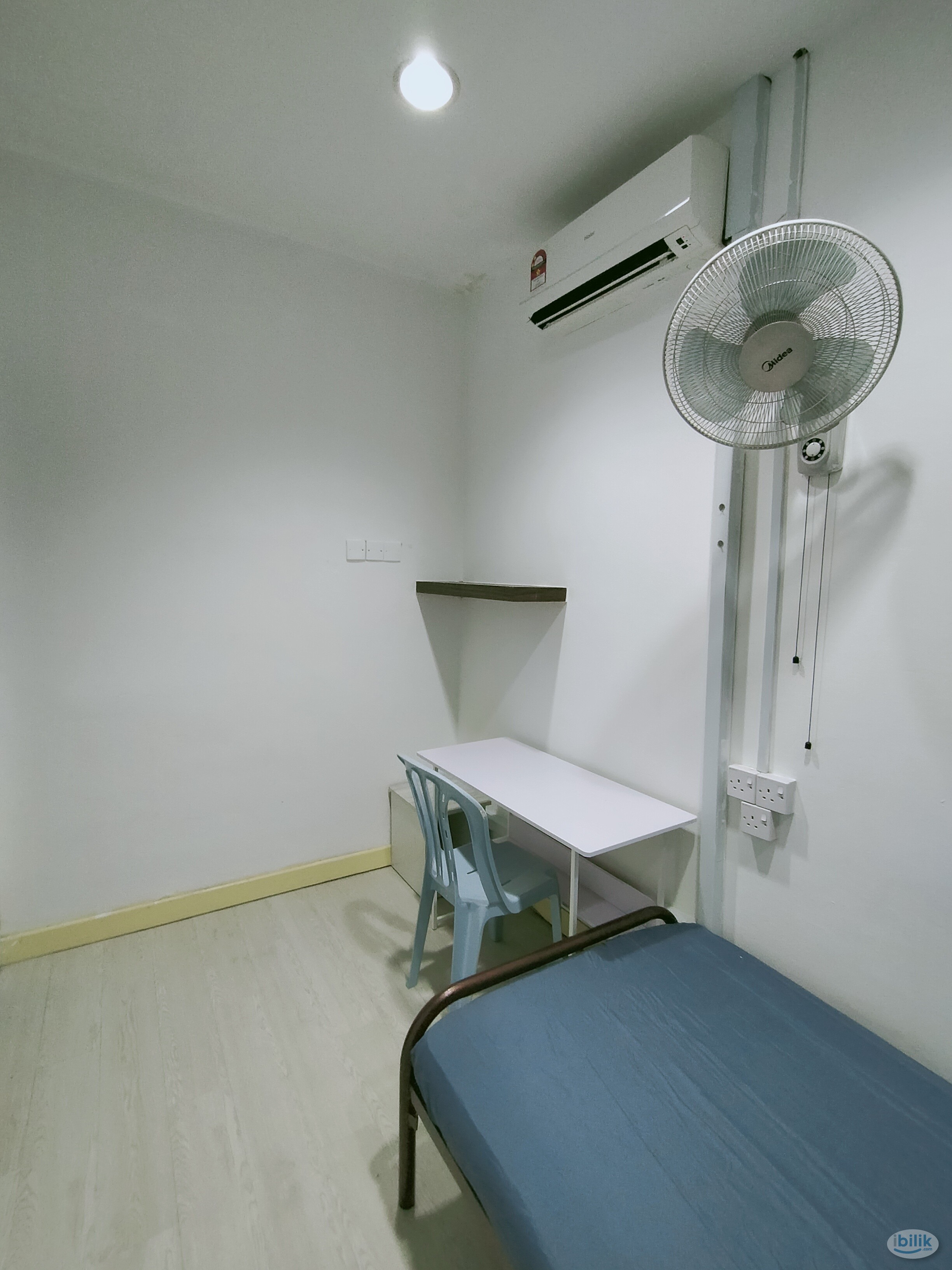 Strategic Location 📍 Nearby TTDI MRT Station & Uptown. Room at Damansara Utama For Rent - Image 4