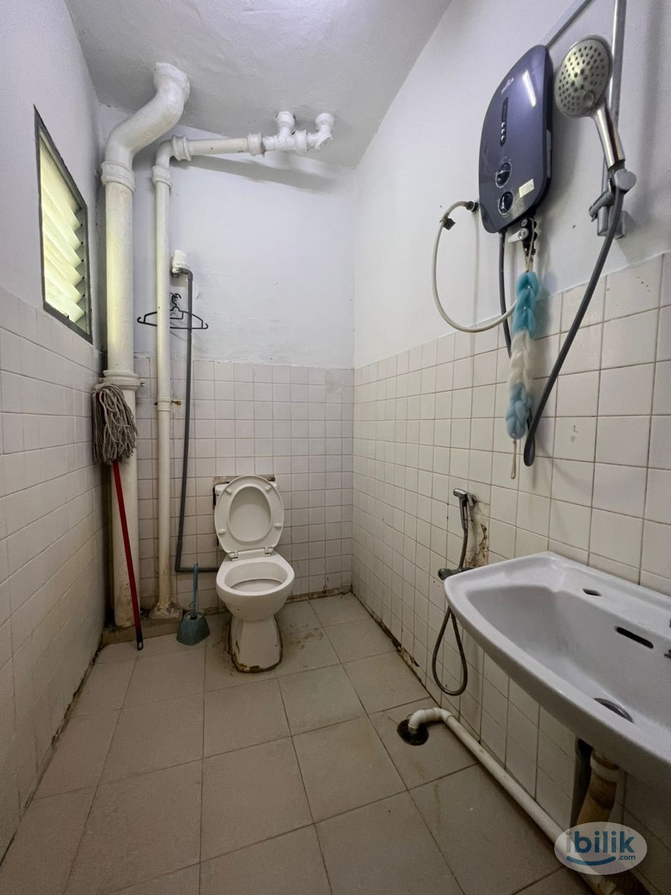 🏢 Available New Room at SS20, Damansara Kim, With Free Wifi & A/C 📶❄️ - Image 1