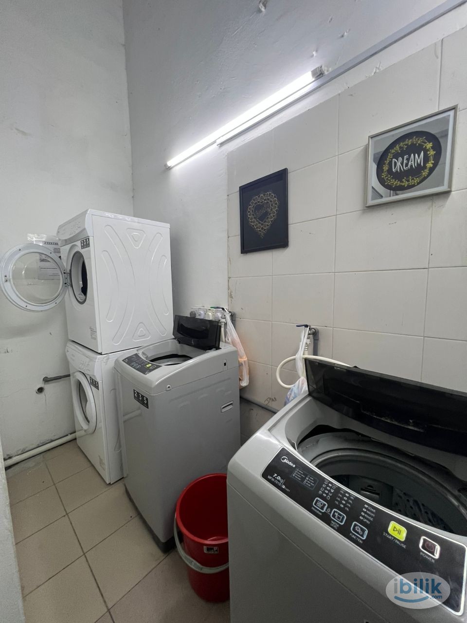 🏢 Convenient & Cozy Room For Rent 🛋️🔥Looking for Housemate 🧐 Room For Rent at Damansara Kim, Petaling Jaya - Image 1
