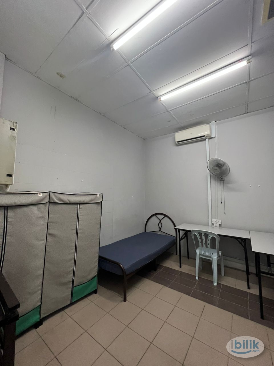 🏢 Convenient & Cozy Room For Rent 🛋️🔥Looking for Housemate 🧐 Room For Rent at Damansara Kim, Petaling Jaya - Image 3