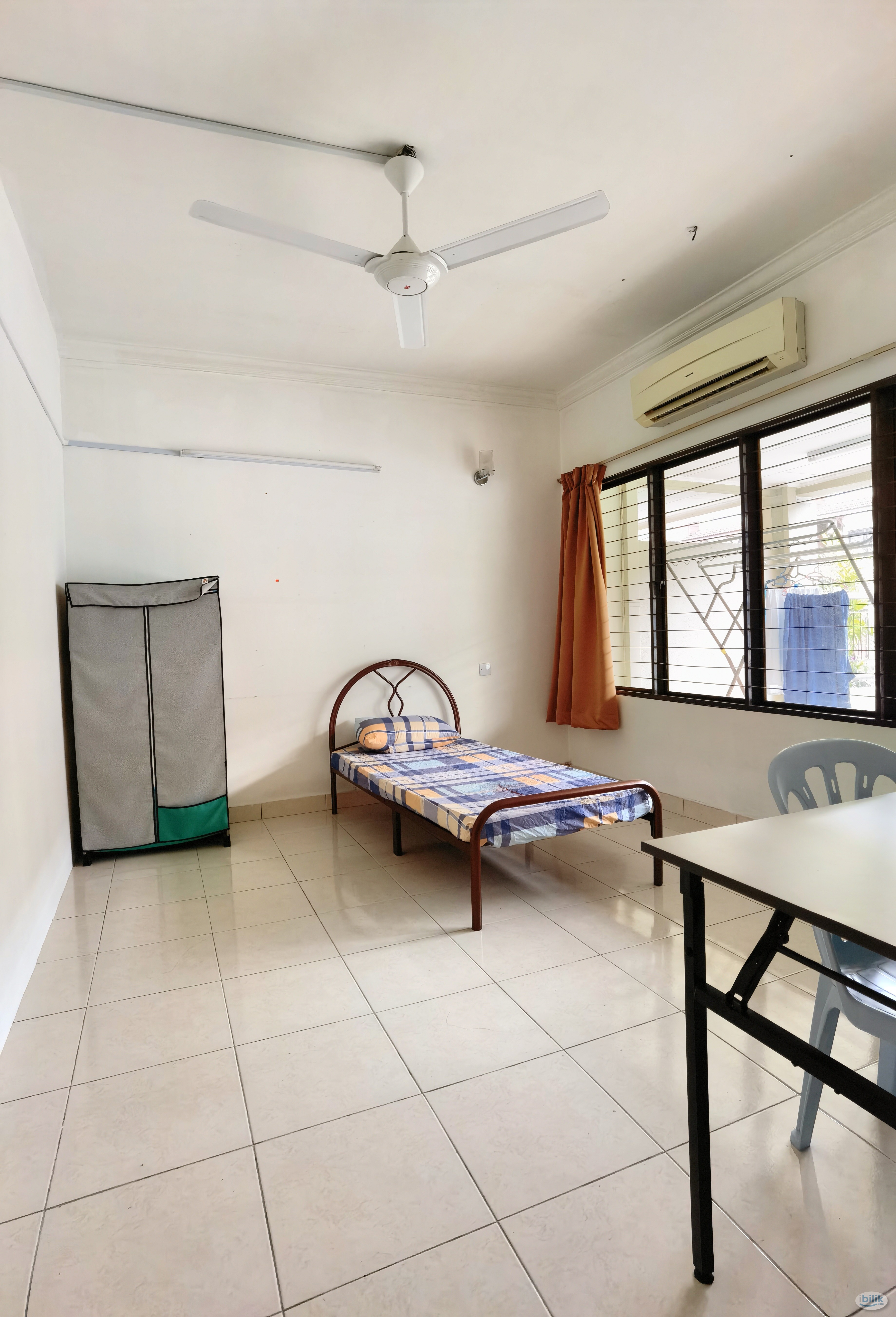🤩✨ Opposite IOI Mall 🛍️🏢 ZERO Deposit 🙀 Middle Room Near LRT and Bus Stop 🚉🚏 - Image 1