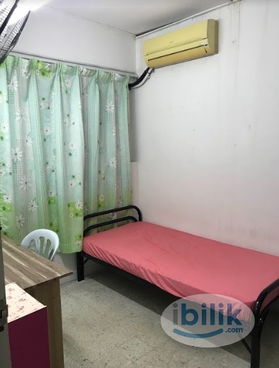❗Zero Deposit❗ ❗ Move in Immediately❗❗ Nice and Cozy room in Bandar Utama ❗ - Image 1