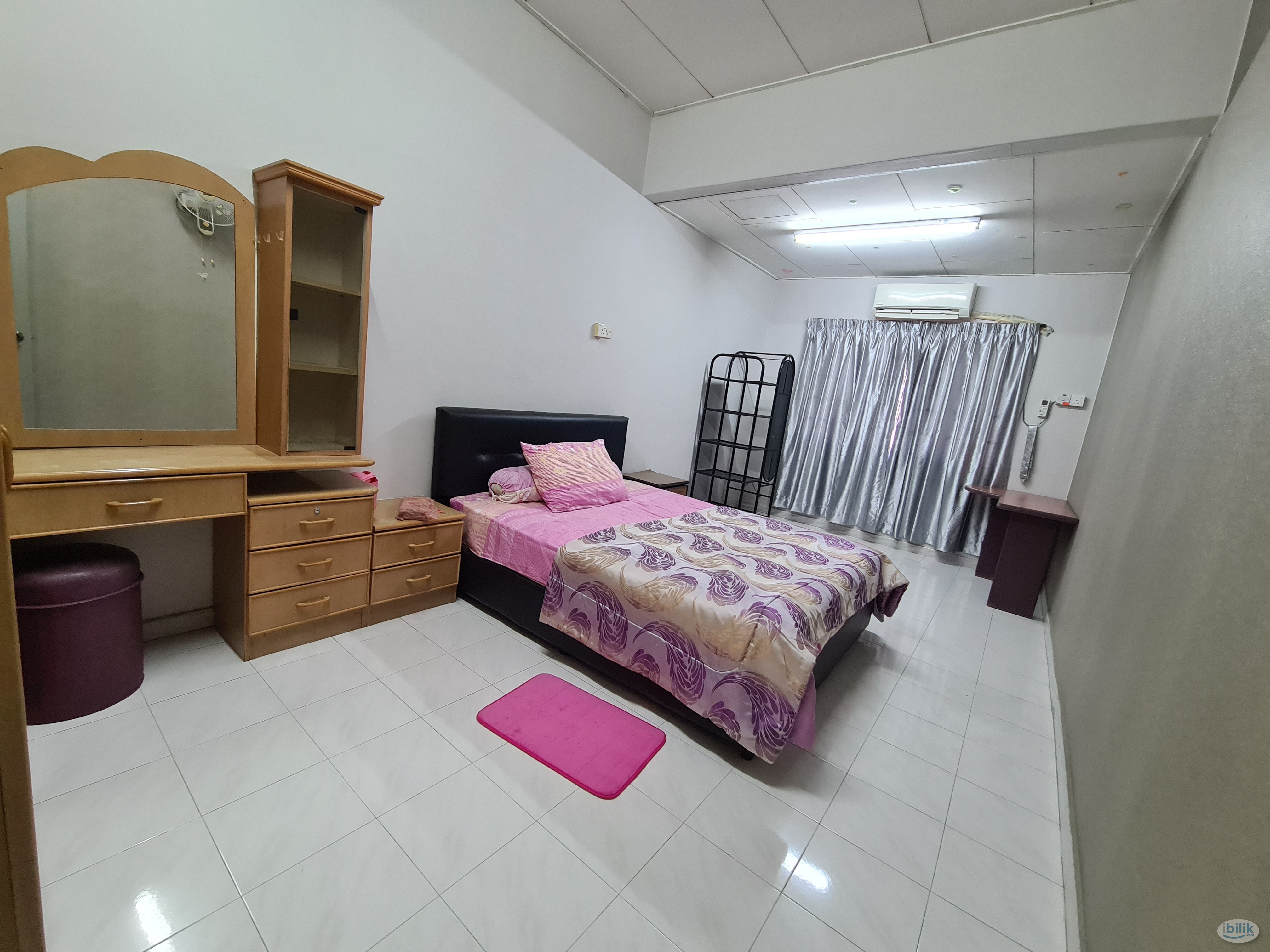 Personal Middle Room at RAJA UDA, Butterworth, Penang - Image 1