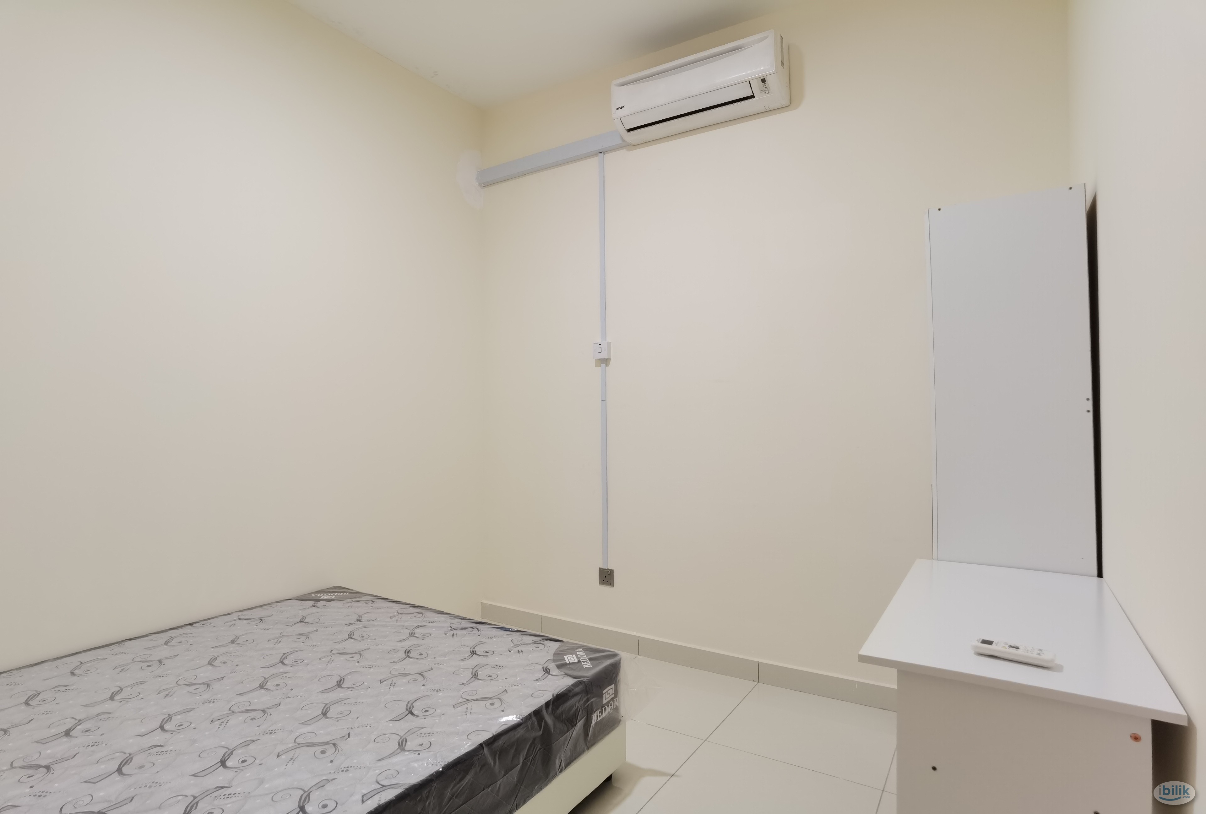 [Walking to MRT] Middle Room at J Dupion Residence, Cheras Taman Tenaga Taman Pertama Near HUKM - Image 3