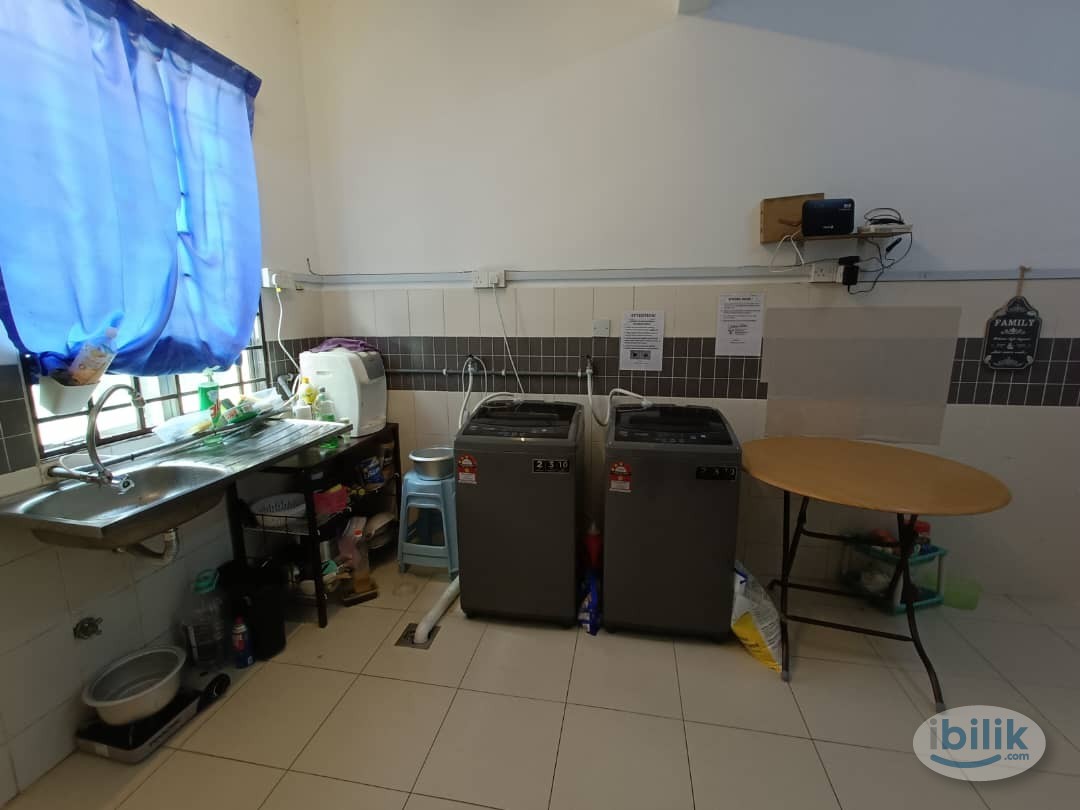 Master Room at Bandar Puteri Puchong, Puchong - Image 3
