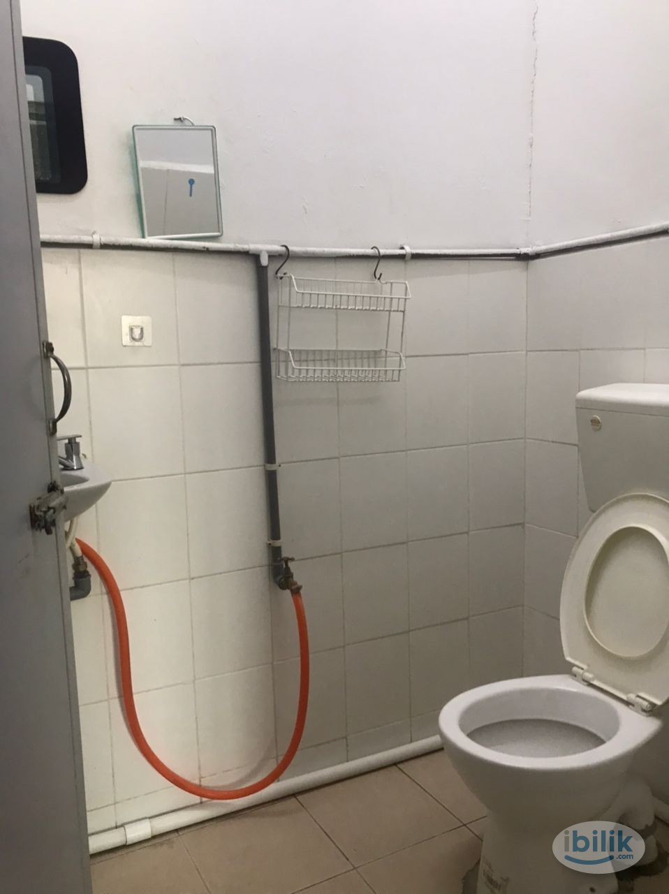 Nice Room at Wawasan 3/6, Puchong. Free Wifi🛜🏠 - Image 2