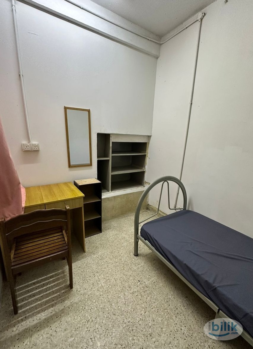 🏠🙋‍♂️Male Unit? Room near to Alfa University, Subang - Image 1