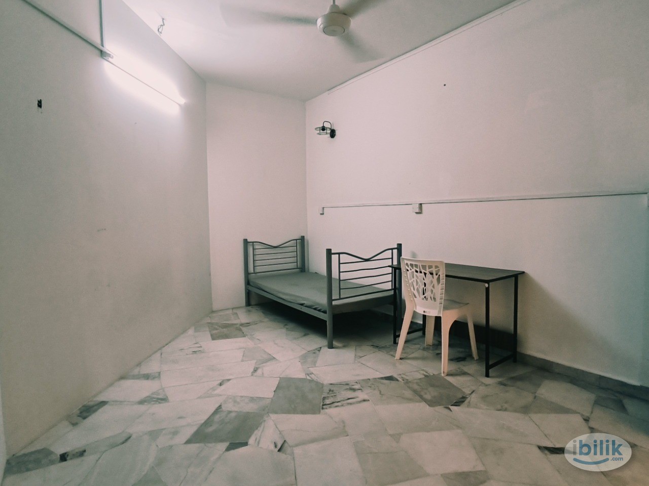 ‼️ SINGLE ROOM ‼️ Zero Deposit. Wawasan at Puchong - Image 1