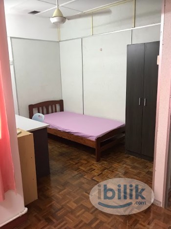 🏠🌟Middle Room for Rent in SS15, Subang Jaya 🏠🌟🚶‍♀️🏫 Walking Distance to INTI College & LRT Station 🚶‍♂️🚉 - Image 1