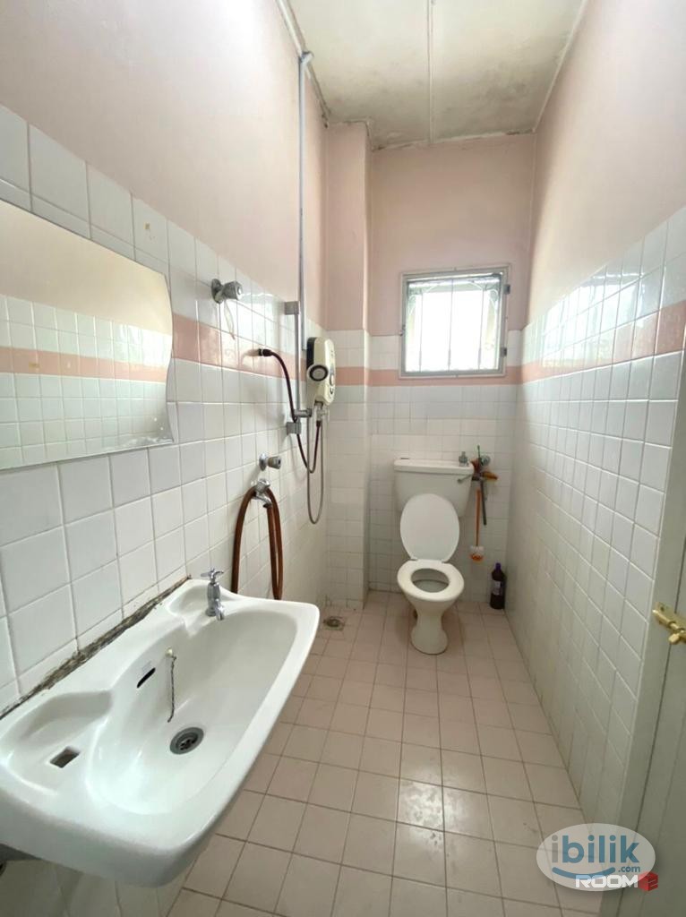 🔥 Limited Room Available! Act Fast! 🏃‍♀️💨✨ SS2 PETALING JAYA 🌆🌟 Cozy & Private Single Room for Rent 🏠🛌💼 - Image 4