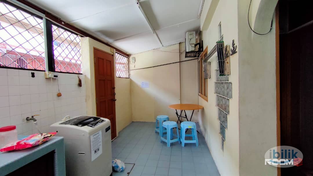 🔐 Middle Room For Rent in Sea Park with High Speed WIFI Near SS2 Petaling Jaya, SS1🚪 - Image 1