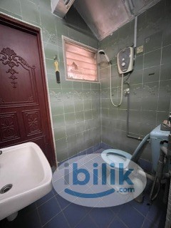 🤩 Opposite IOI Mall 🤩 ZERO Deposit🤯 Middle room Near LRT and Bus Stop - Image 2