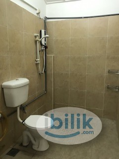 Room with Air-Cond in Jalan Kenari 7, Bandar Puchong Jaya with No Deposit❗ - Image 3