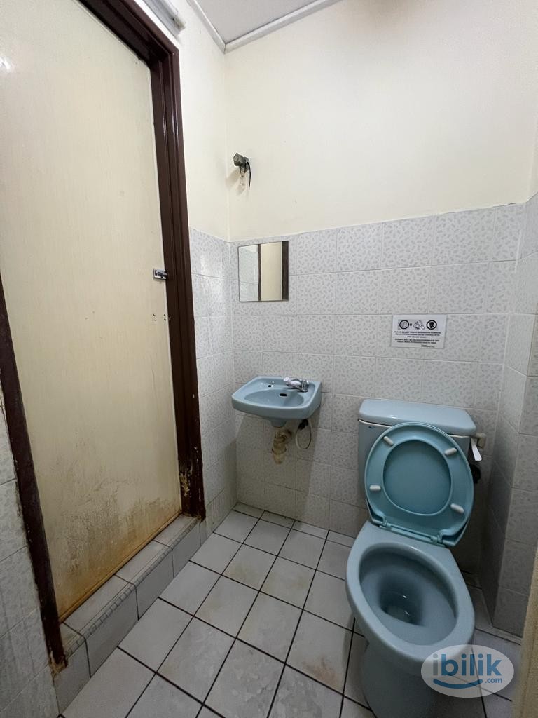 📢 Special Offer🌟 Low Deposit Bandar Utama 12 Single Room To Rent With WiFi! 🌐💻 - Image 3