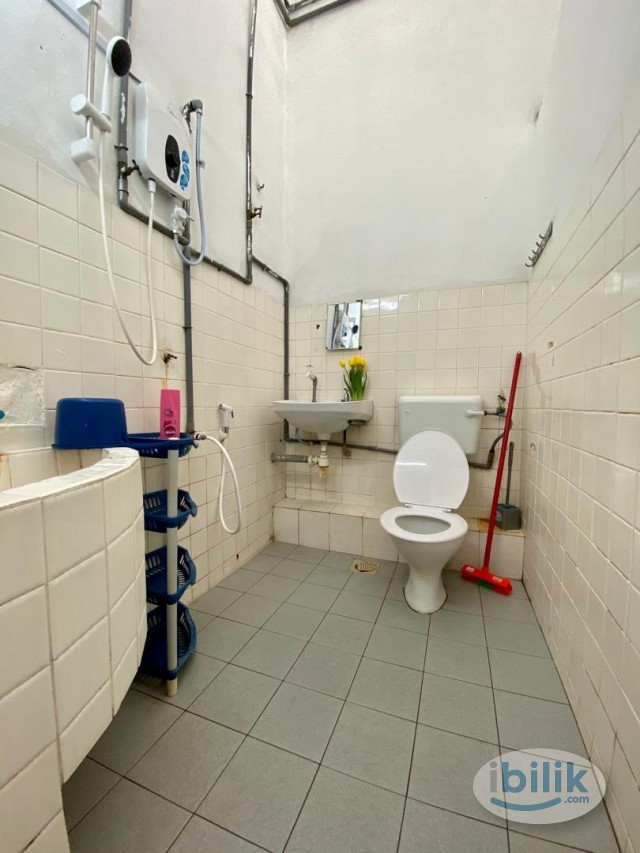 🏠Fully Furnished Middle Room with No Deposit in SS2, Petaling Jaya Near Damansara Jaya & Mall🌐🚀 - Image 3
