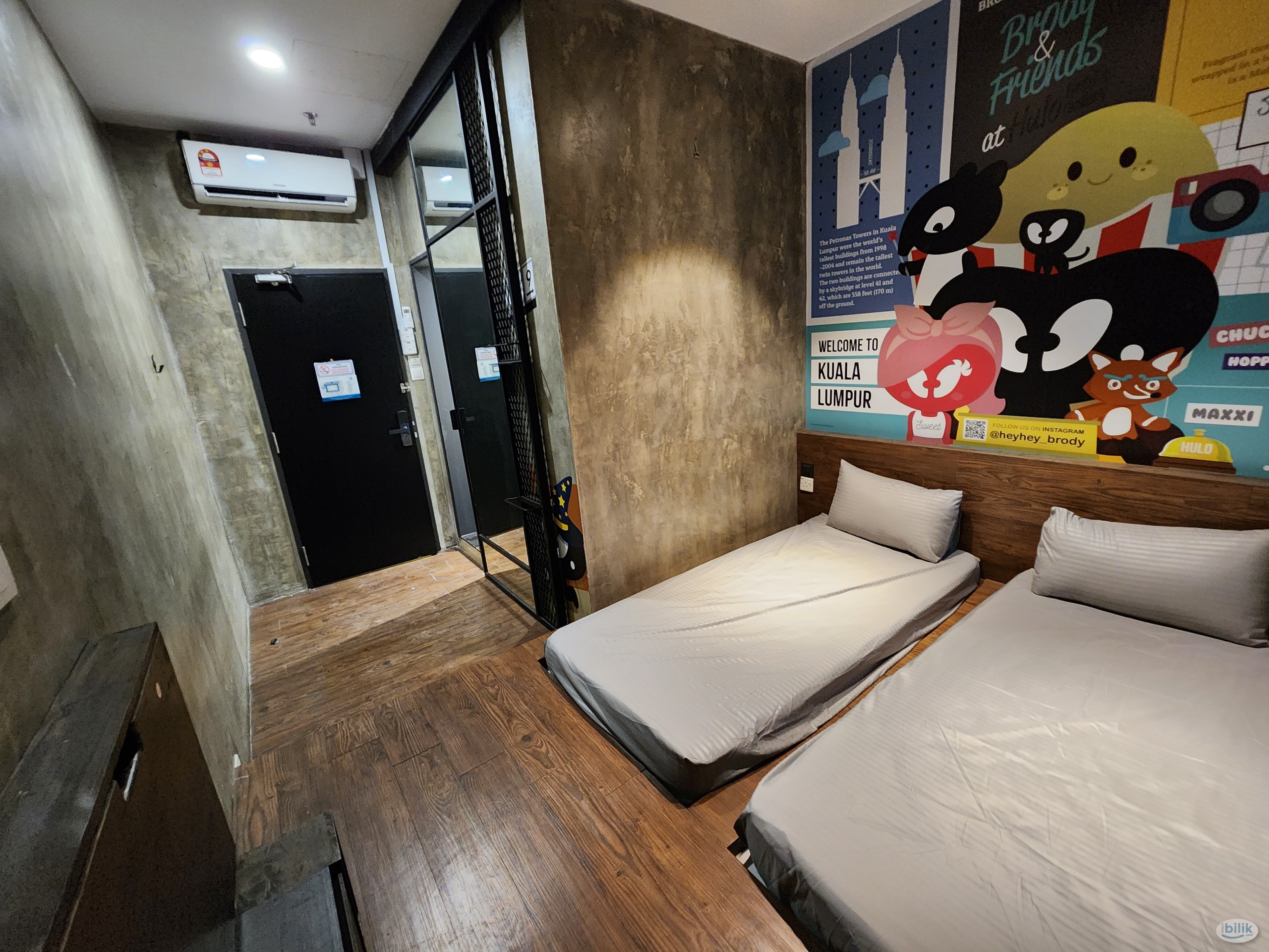 Only 9mins walk to LRT Imbi Station 🚂 Room Rent @ Bukit Bintang, Times Square - Image 3