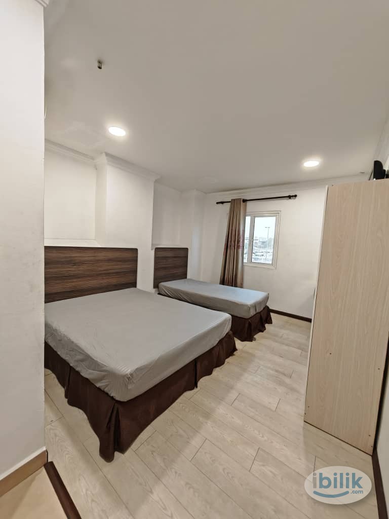 🔥Low Deposit✅🔥, Bukit Bintang Area Hotel Master Bedroom , 4 Station To KL Sentral , 9 Miins Walk To Lalaport , 2 Mins Wa - Image 1