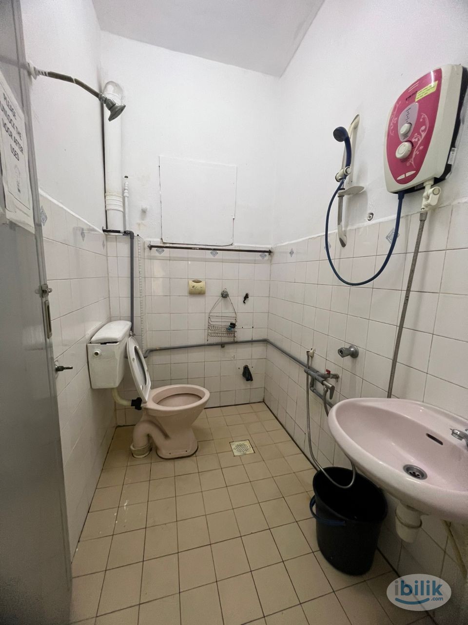 💓Single Room at SS2 ⛳️ Location Nearby ⛳️⛳️ ✅ LRT Taman Bahagia & LRT Taman Paramount ✅ Starling Mall ✅ Atria Shopping C - Image 3