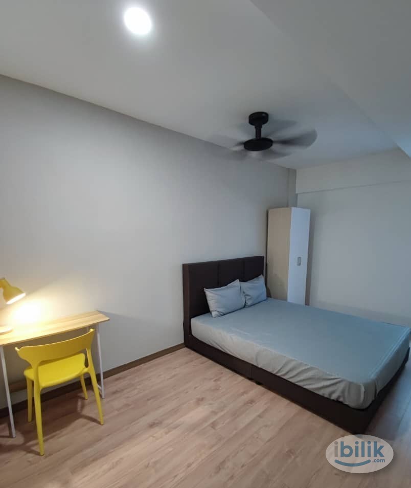 Near MRT Kentomen, Jalan Ipoh 🚶 Master Room + Private Toilet near Sentul - Image 2