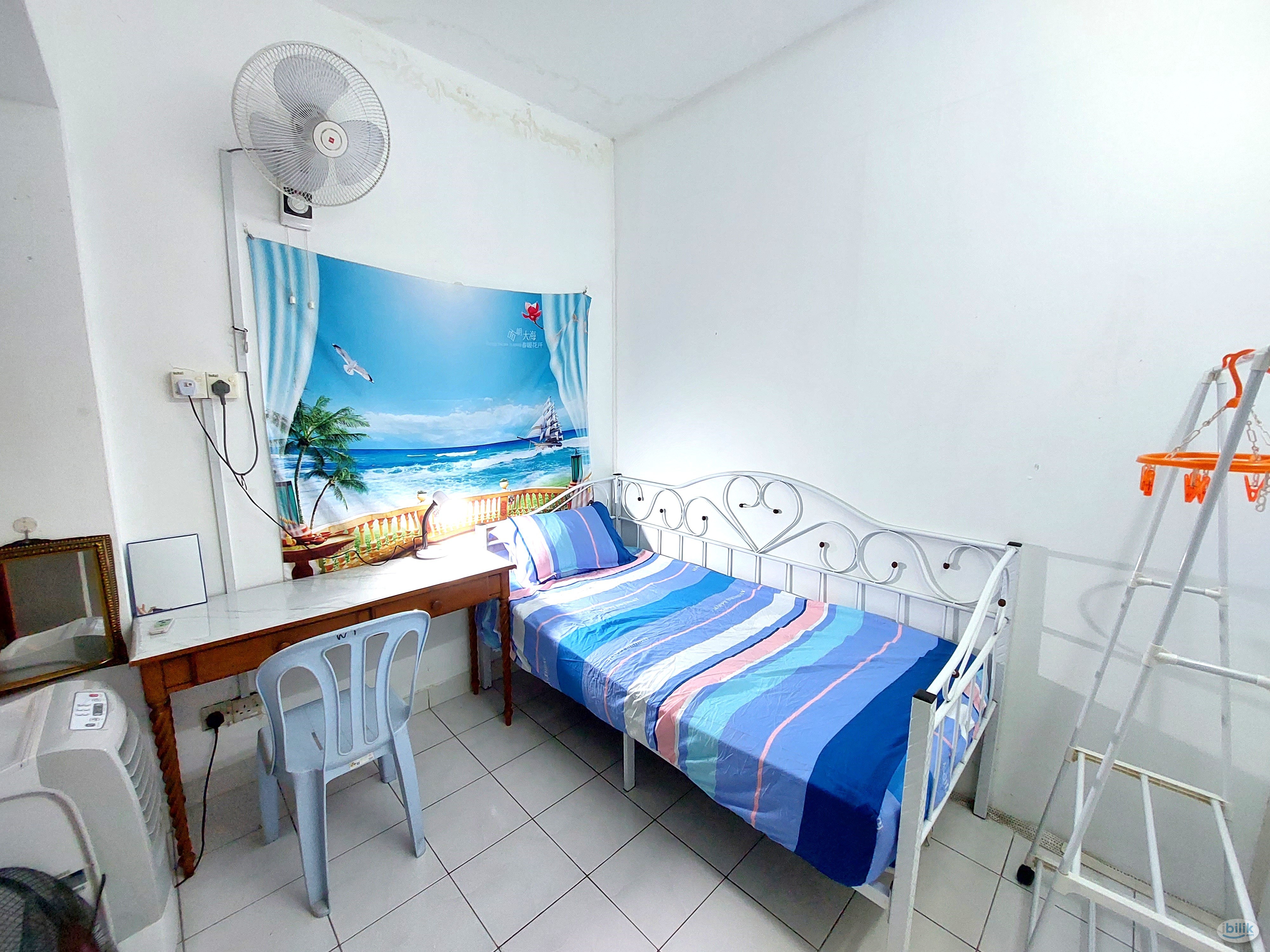 Single Room nearby MRT at Taman Serdang Perdana, Seri Kembangan - Image 4